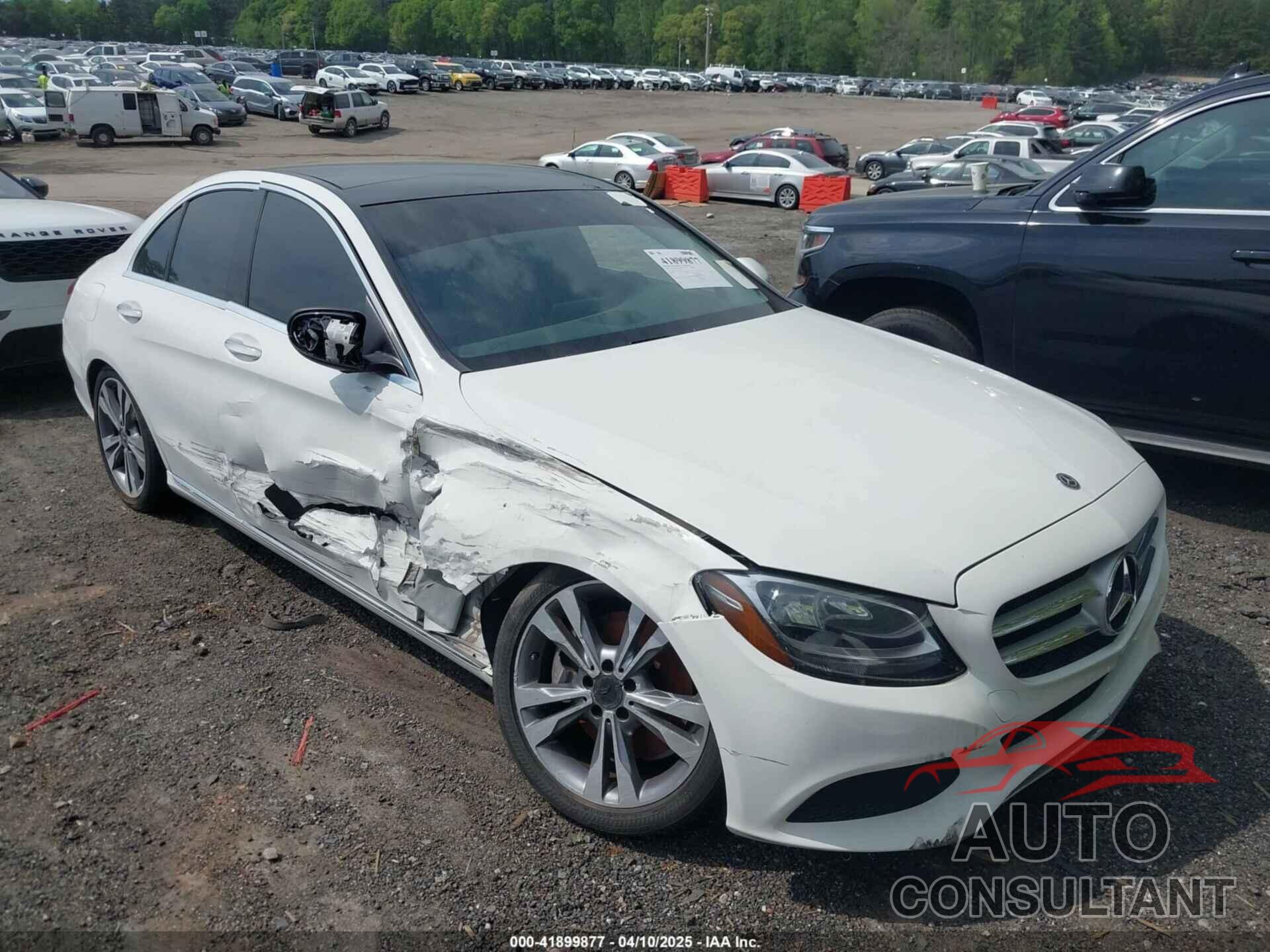 MERCEDES-BENZ C 300 2018 - 55SWF4JB1JU259842