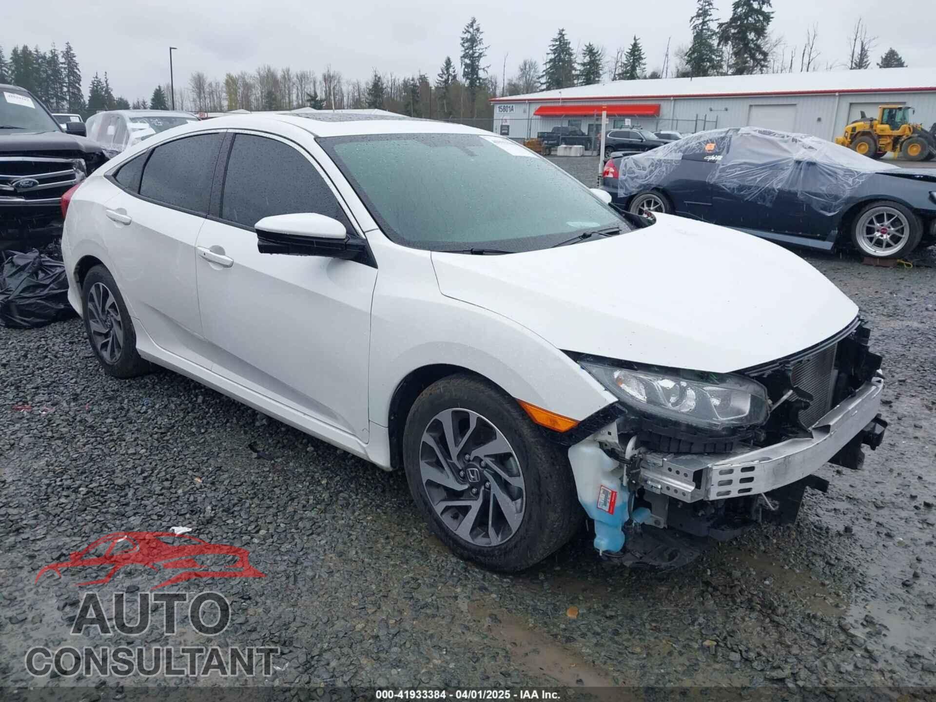 HONDA CIVIC 2018 - 19XFC2F77JE208564