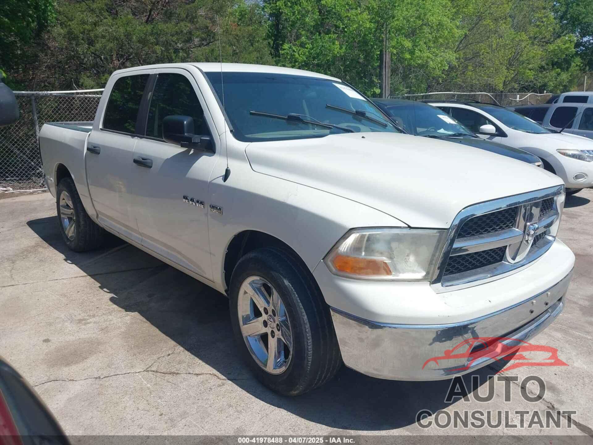 DODGE RAM 1500 2009 - 1D3HB13T89S705386