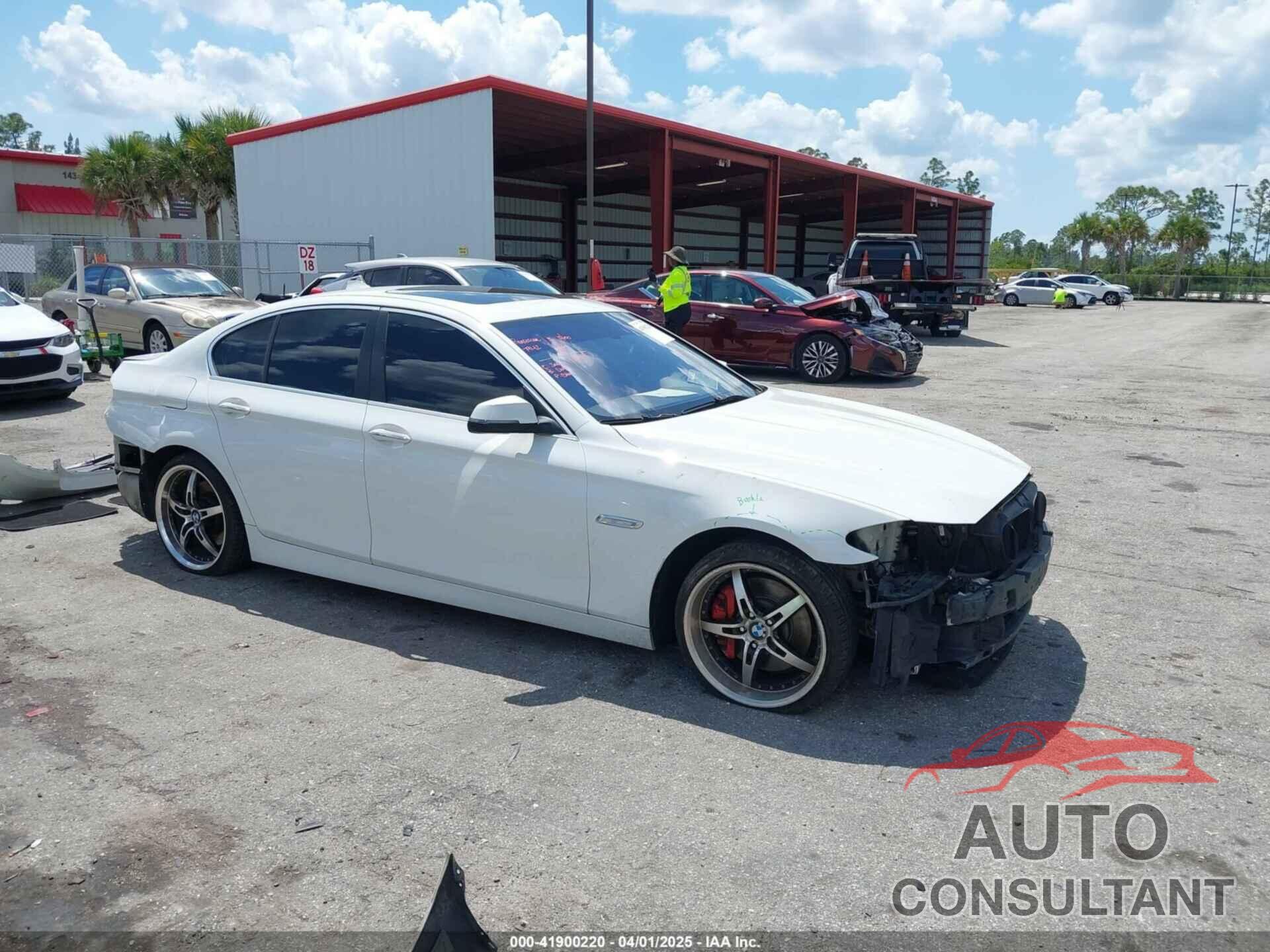 BMW 535I 2014 - WBA5B3C56ED536747