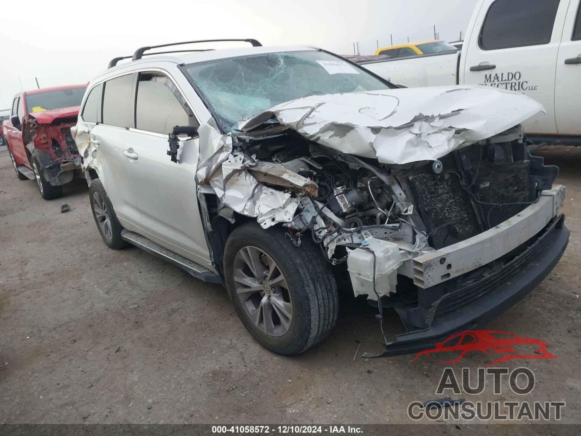 TOYOTA HIGHLANDER 2015 - 5TDKKRFH1FS055566