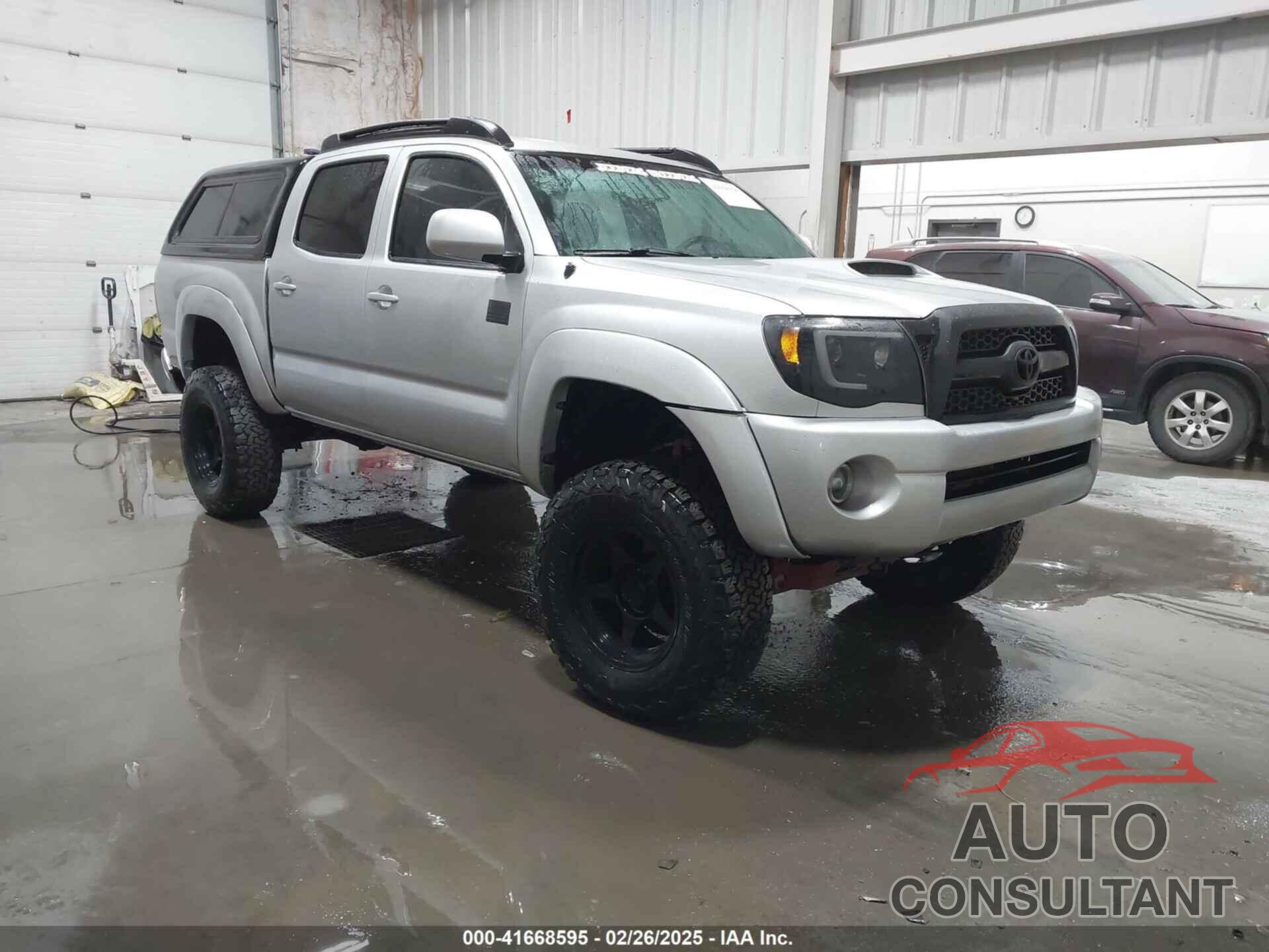TOYOTA TACOMA 2011 - 3TMLU4EN9BM070836