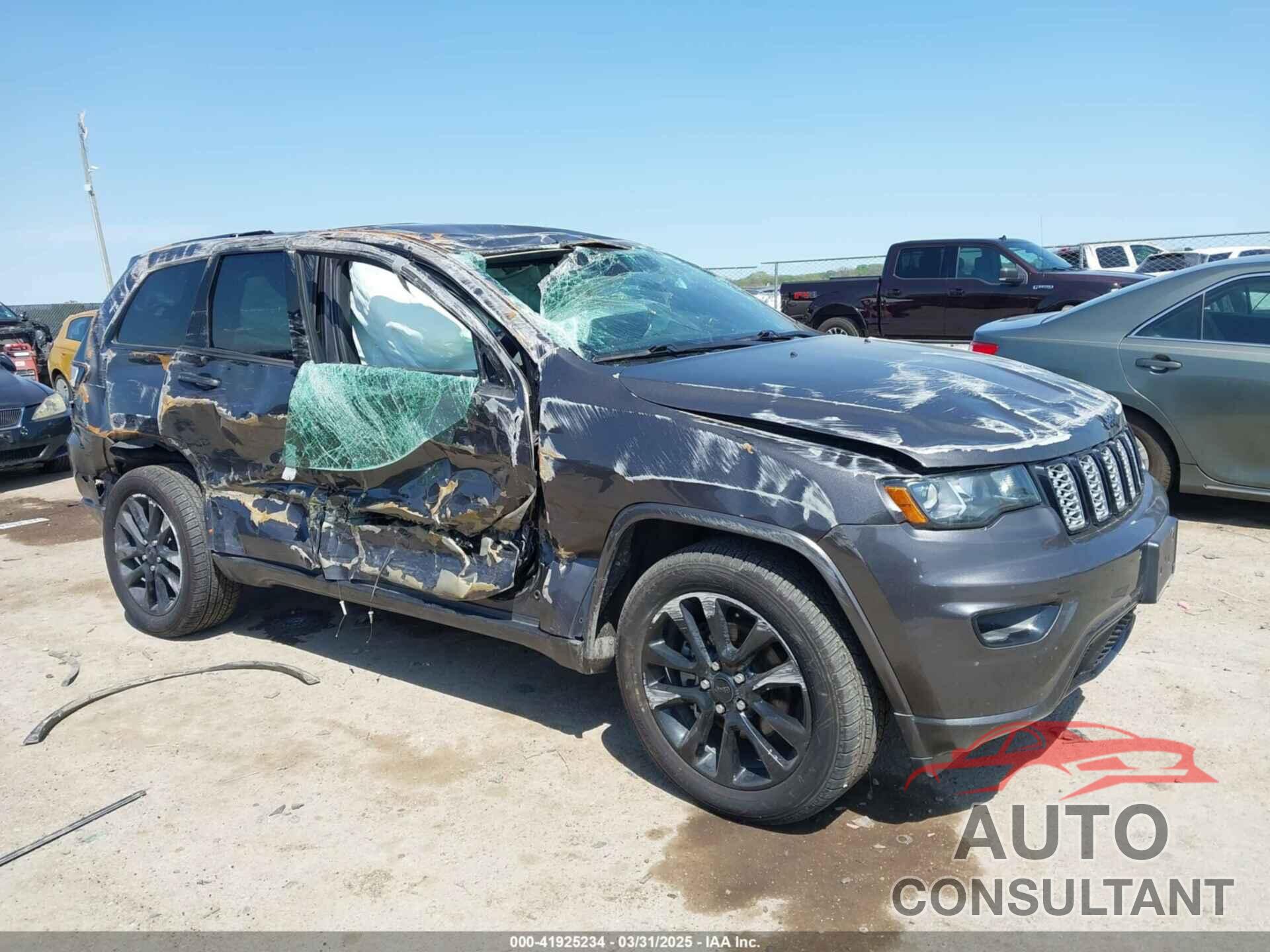 JEEP GRAND CHEROKEE 2018 - 1C4RJFAG9JC442262
