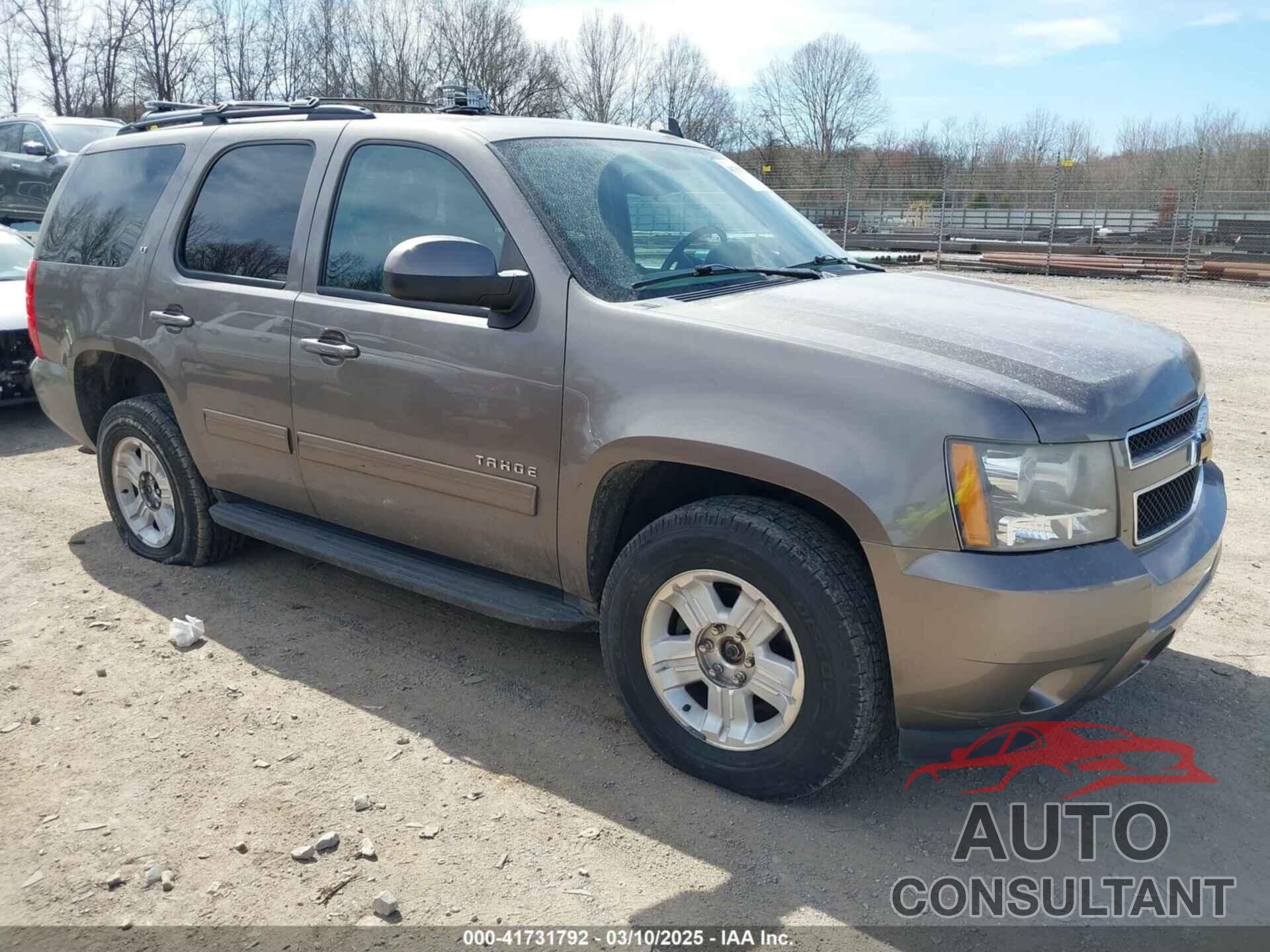 CHEVROLET TAHOE 2012 - 1GNSKBE09CR107532