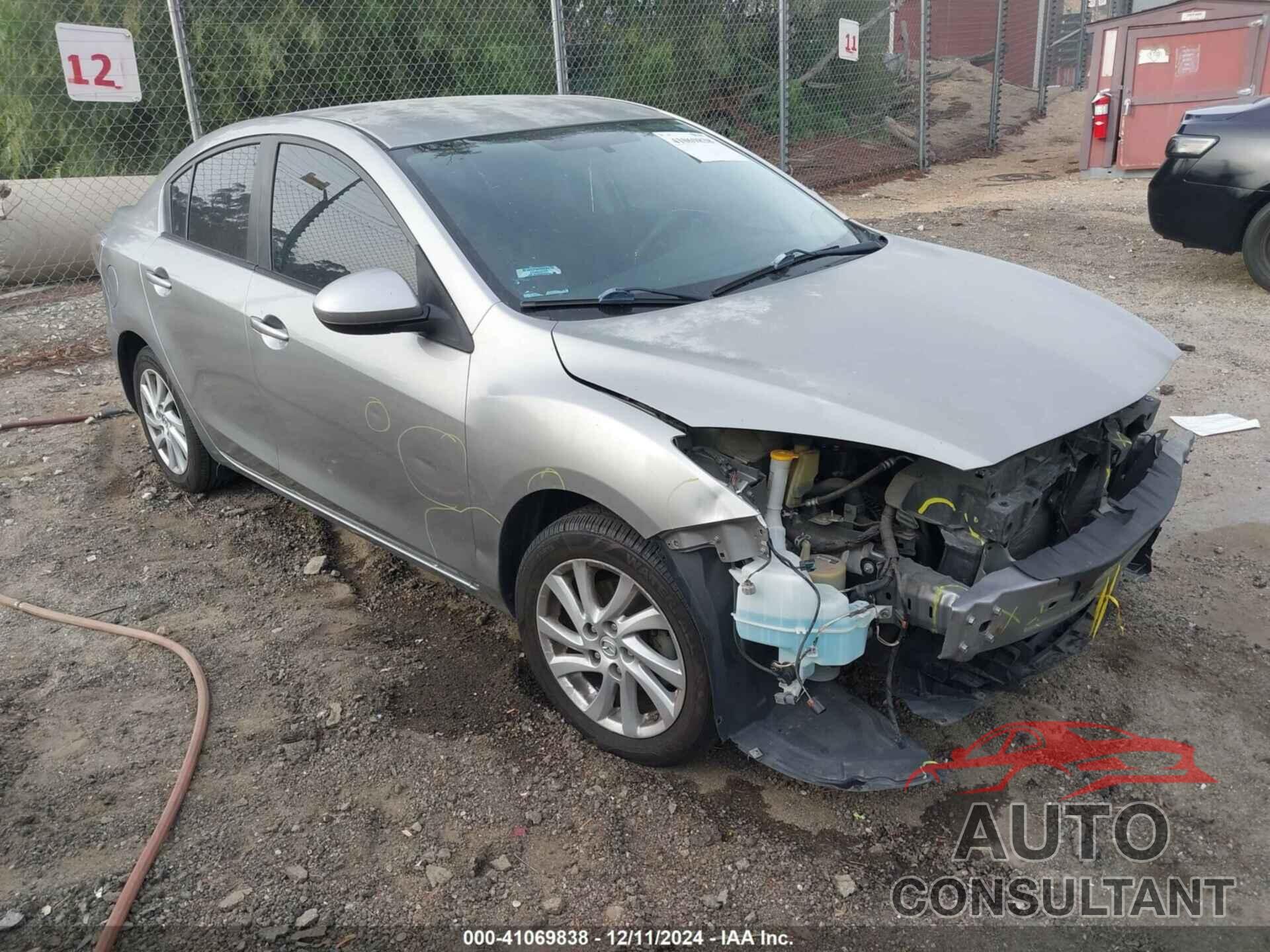 MAZDA MAZDA3 2012 - JM1BL1V88C1576776