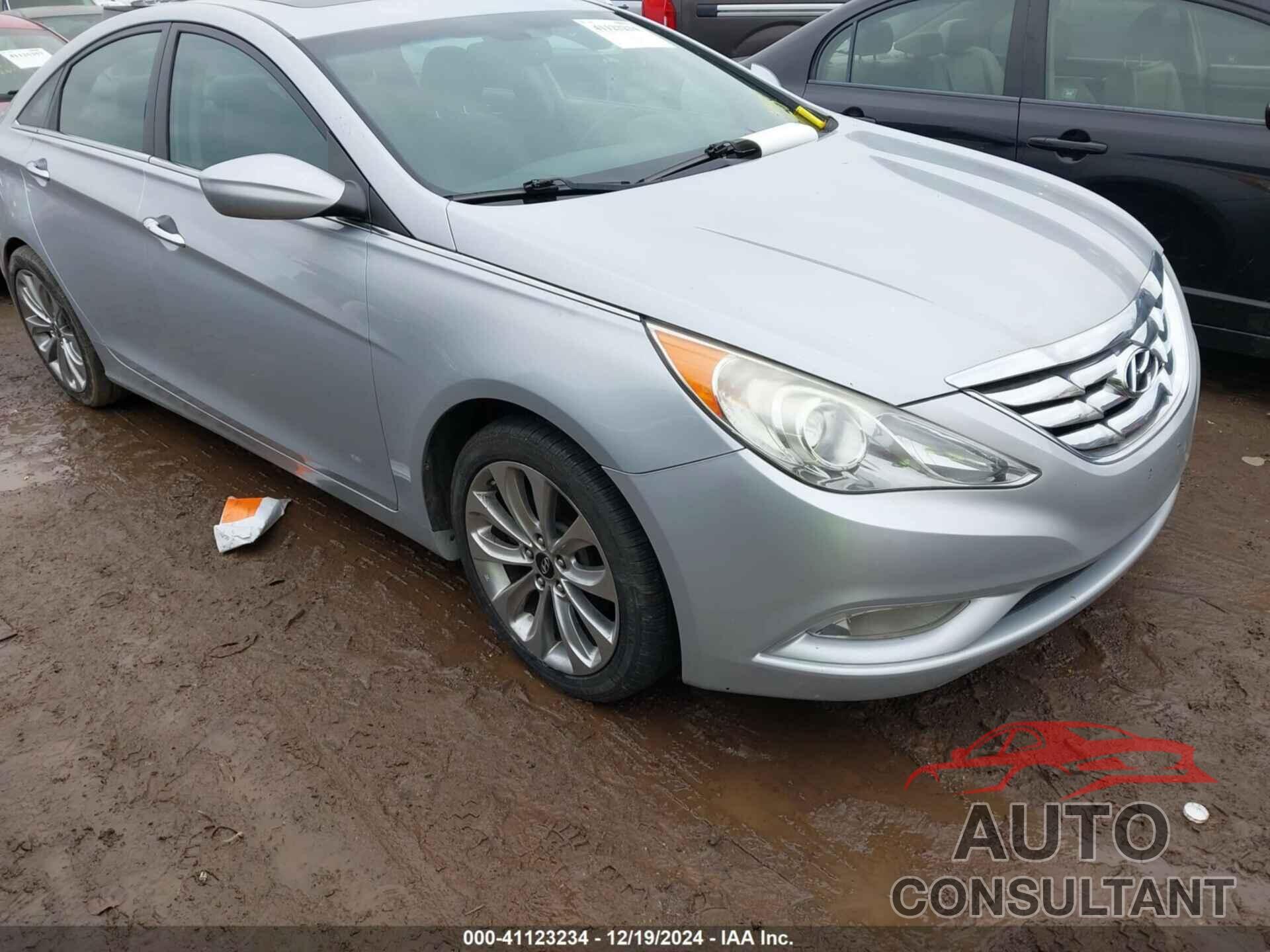 HYUNDAI SONATA 2011 - 5NPEC4AB1BH206227