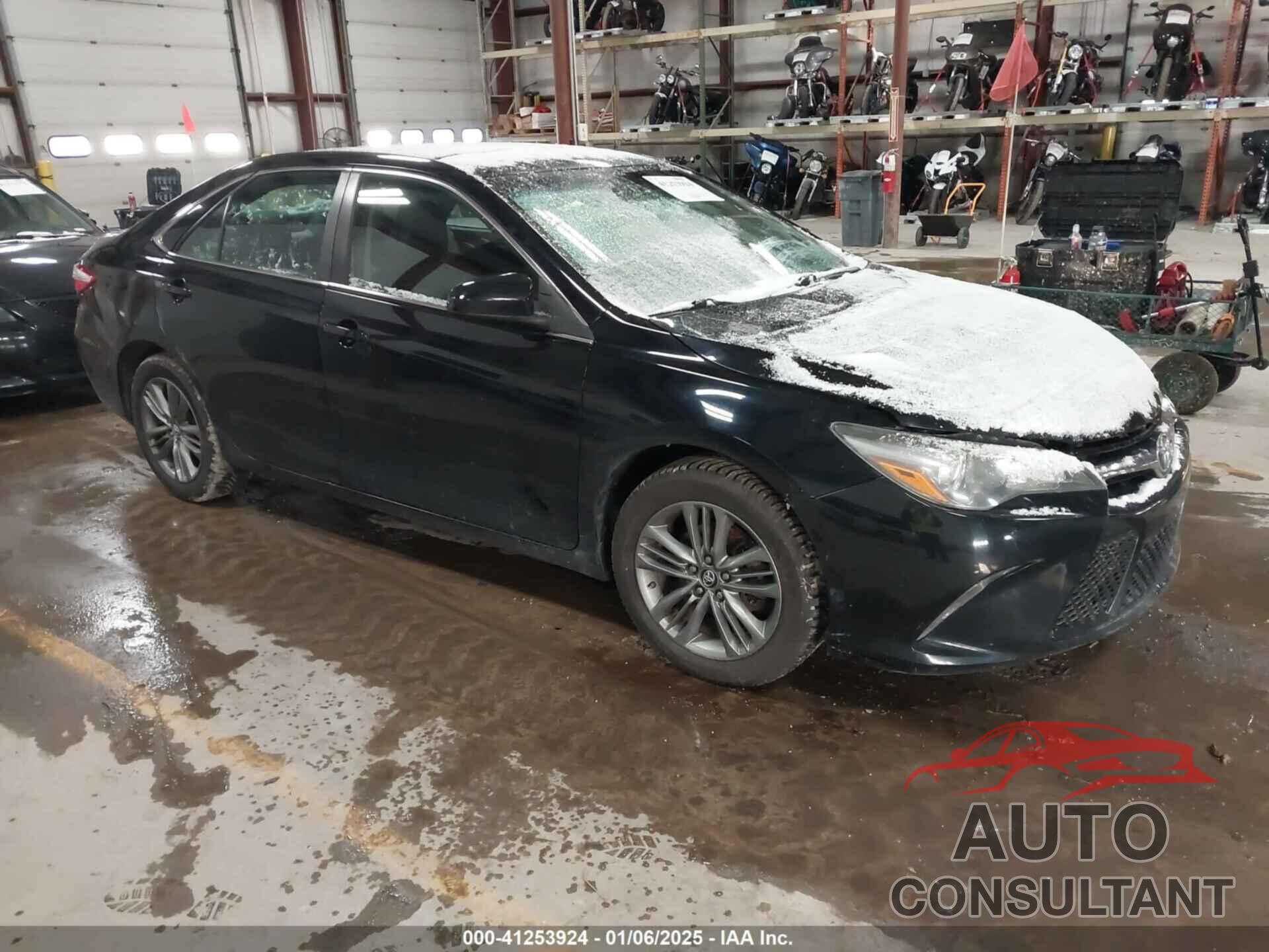 TOYOTA CAMRY 2017 - 4T1BF1FK8HU304666