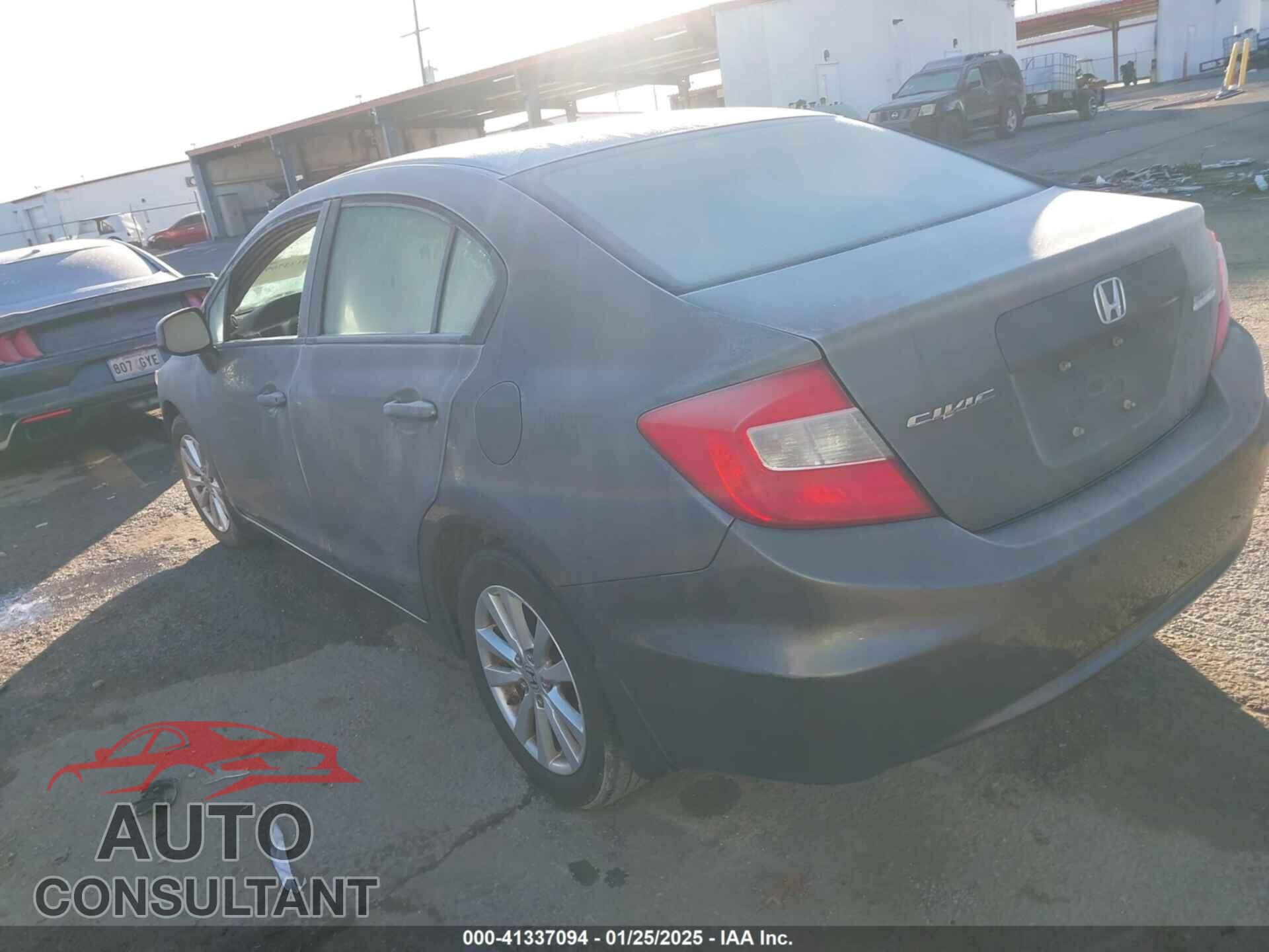 HONDA CIVIC 2012 - JHMFB2F84CS002516