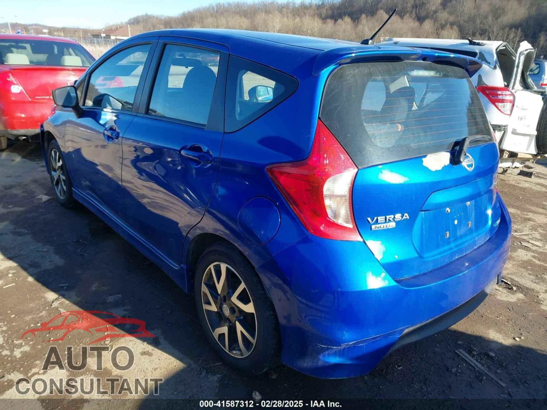 NISSAN VERSA NOTE 2015 - 3N1CE2CP1FL374067