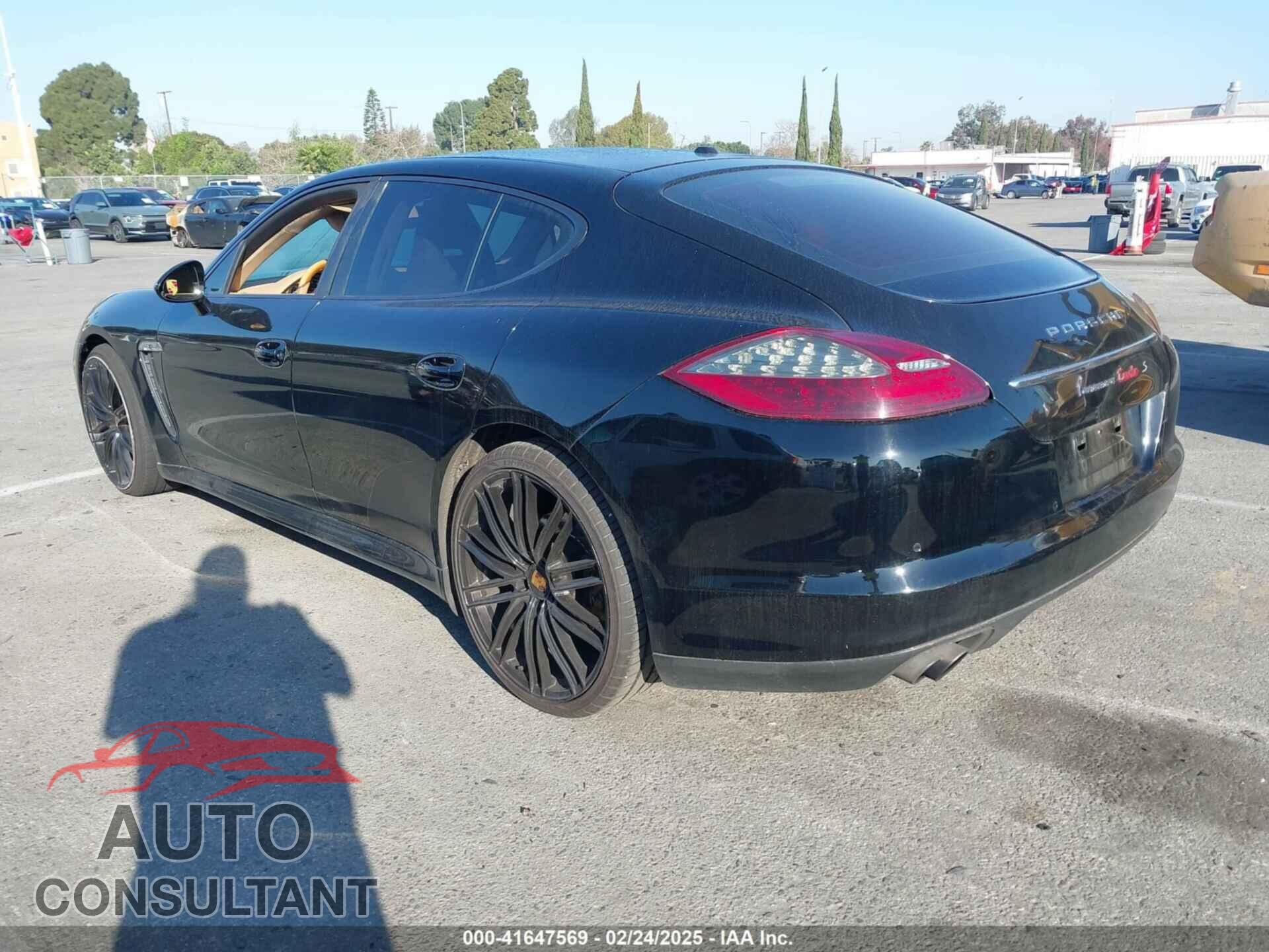 PORSCHE PANAMERA 2011 - WP0AA2A71BL013687