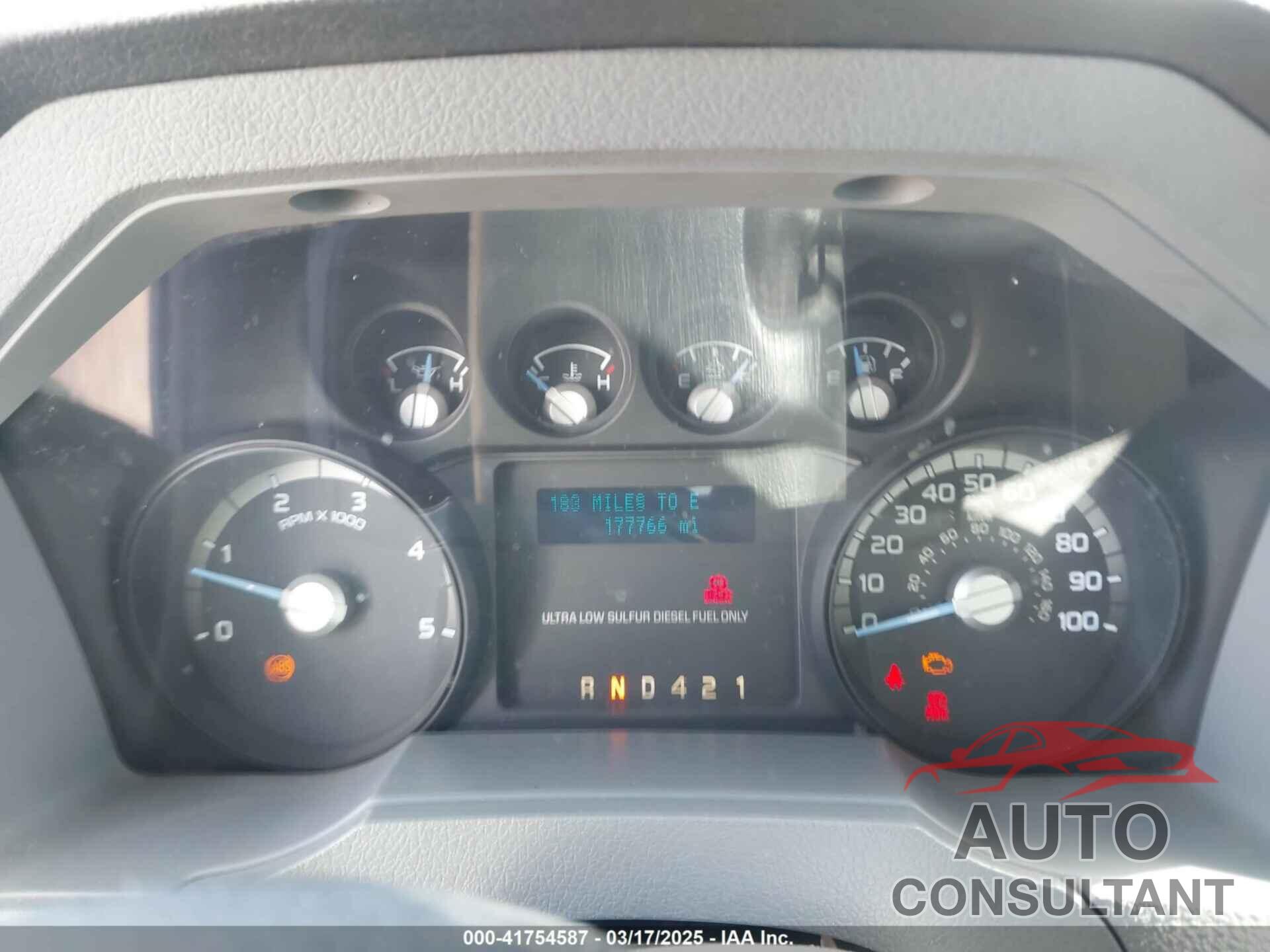 FORD F-650 2013 - 3FRNF6FA6DV038856