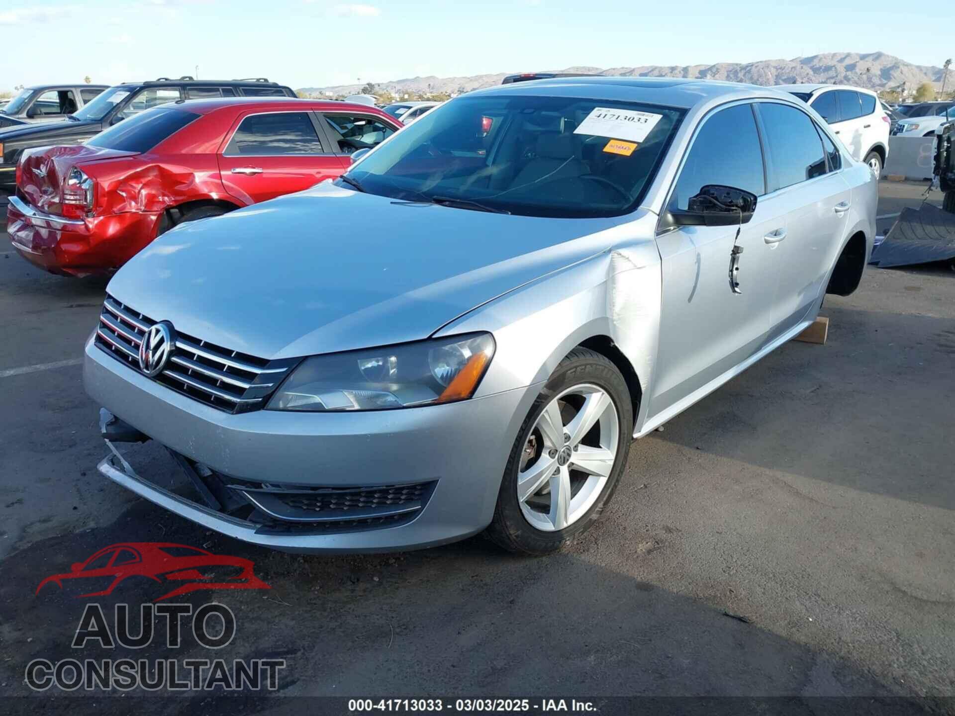 VOLKSWAGEN PASSAT 2013 - 1VWBN7A32DC054381
