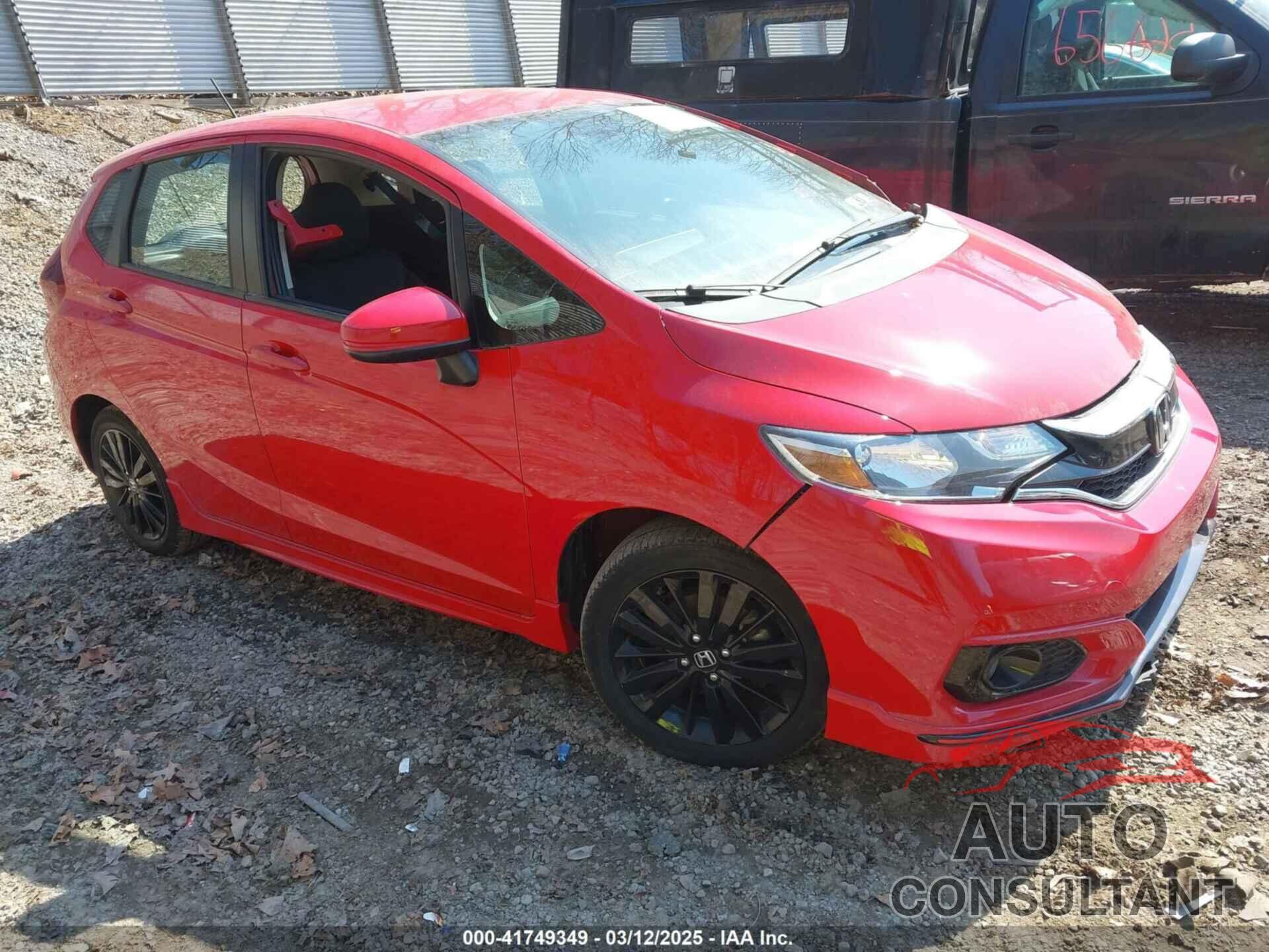 HONDA FIT 2018 - 3HGGK5H66JM711099