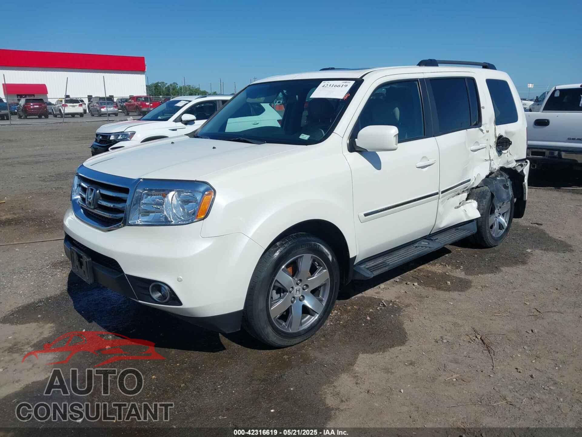 HONDA PILOT 2014 - 5FNYF4H96EB008513