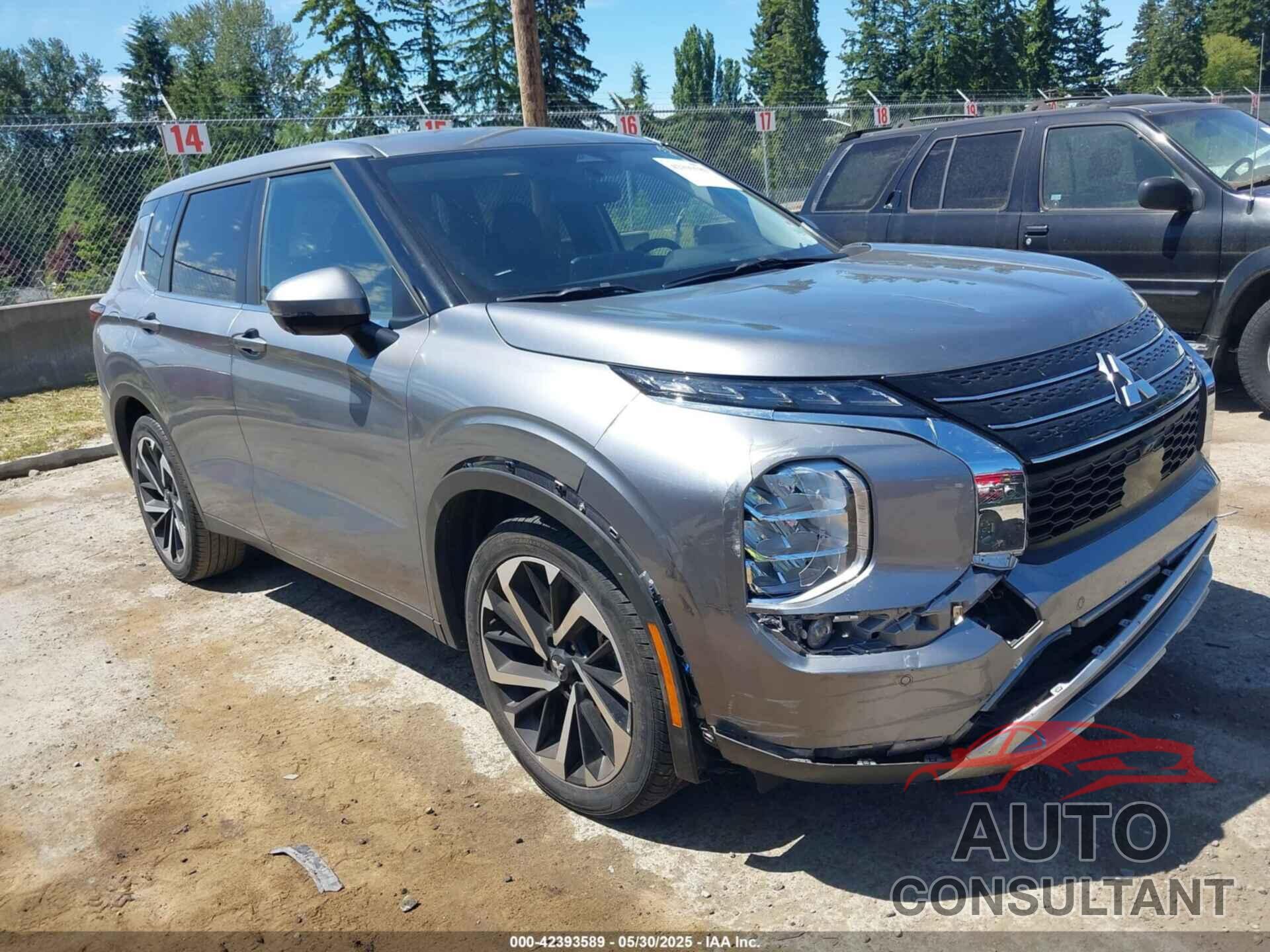 MITSUBISHI OUTLANDER 2024 - JA4J3VA8XRZ041588