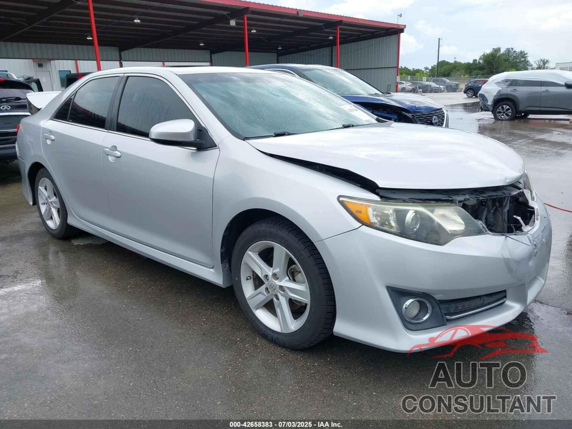 TOYOTA CAMRY 2014 - 4T1BF1FK2EU843702