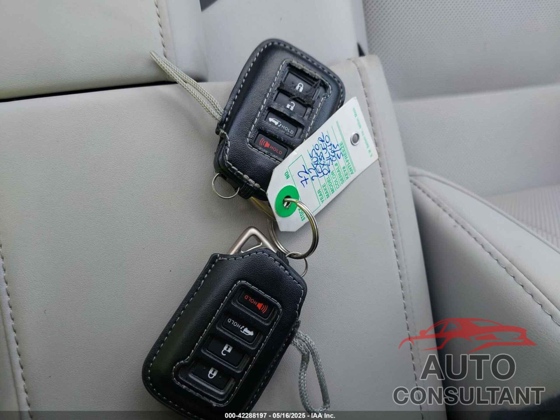 LEXUS RX 350 2022 - 2T2HZMAA6NC240640