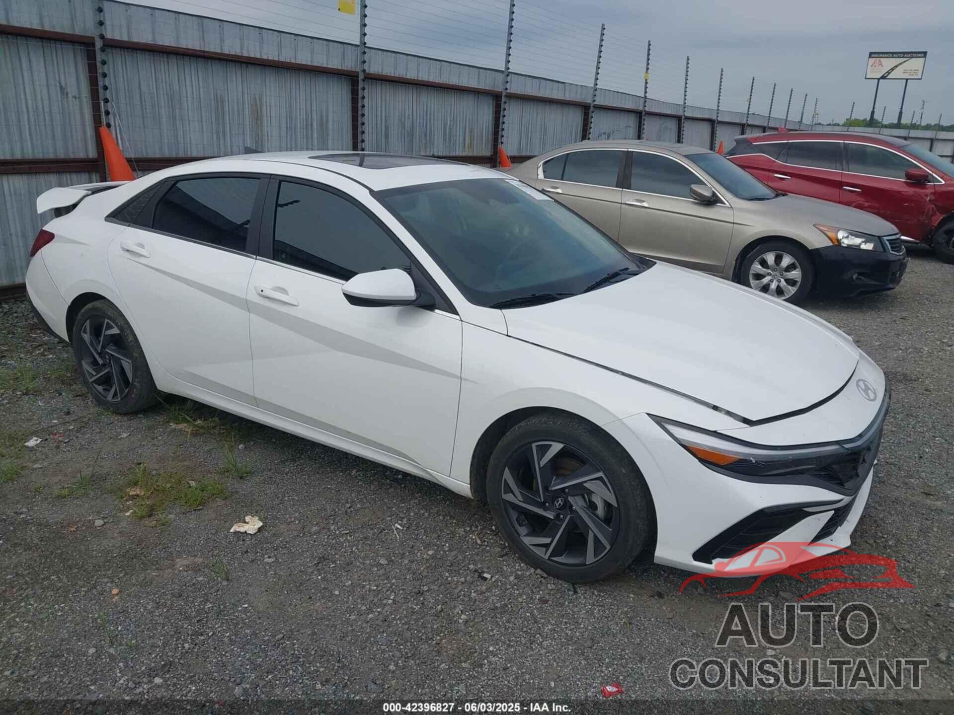 HYUNDAI ELANTRA 2024 - KMHLS4DG9RU788123