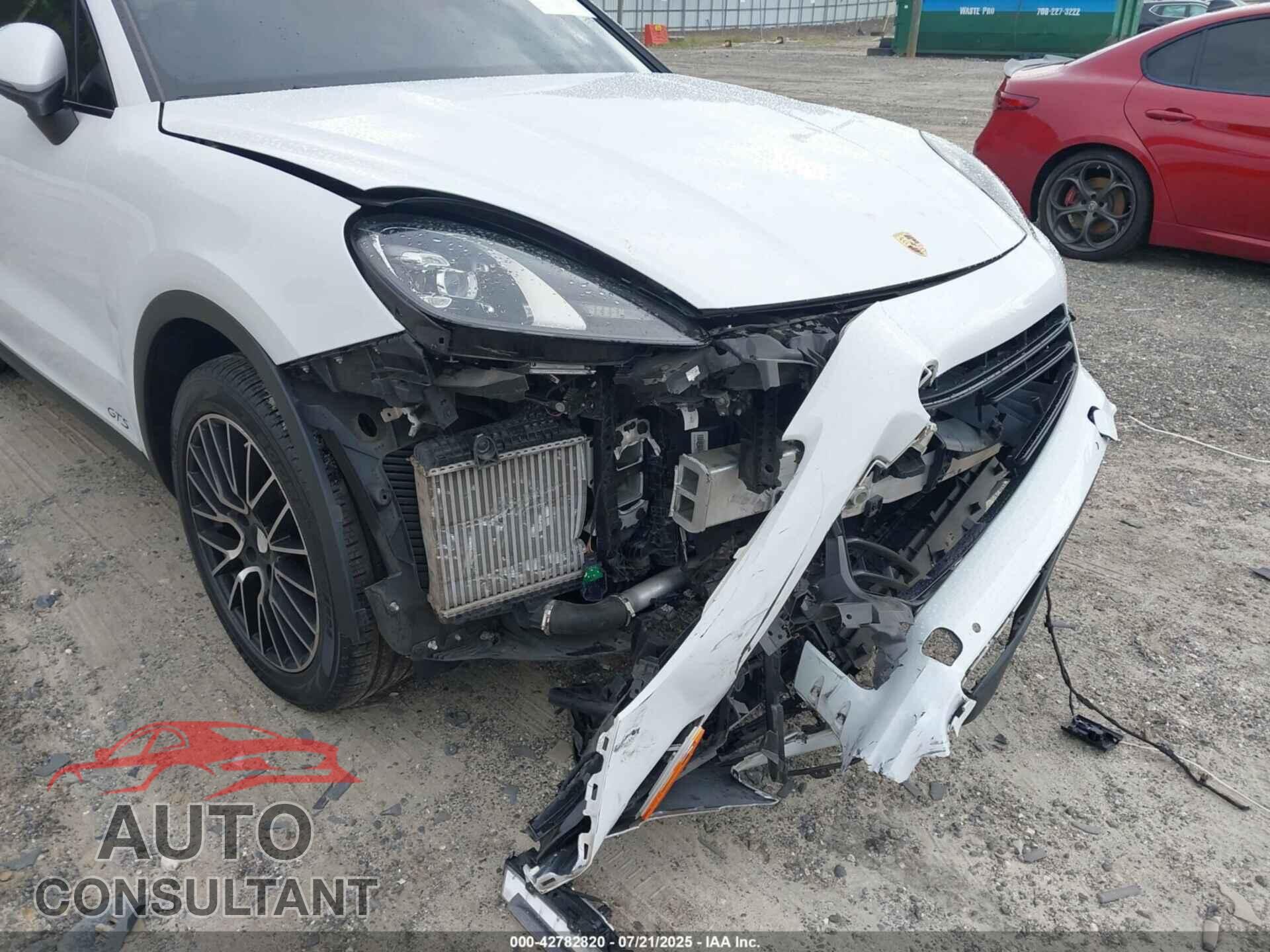 PORSCHE CAYENNE 2019 - WP1AA2AY8KDA00940
