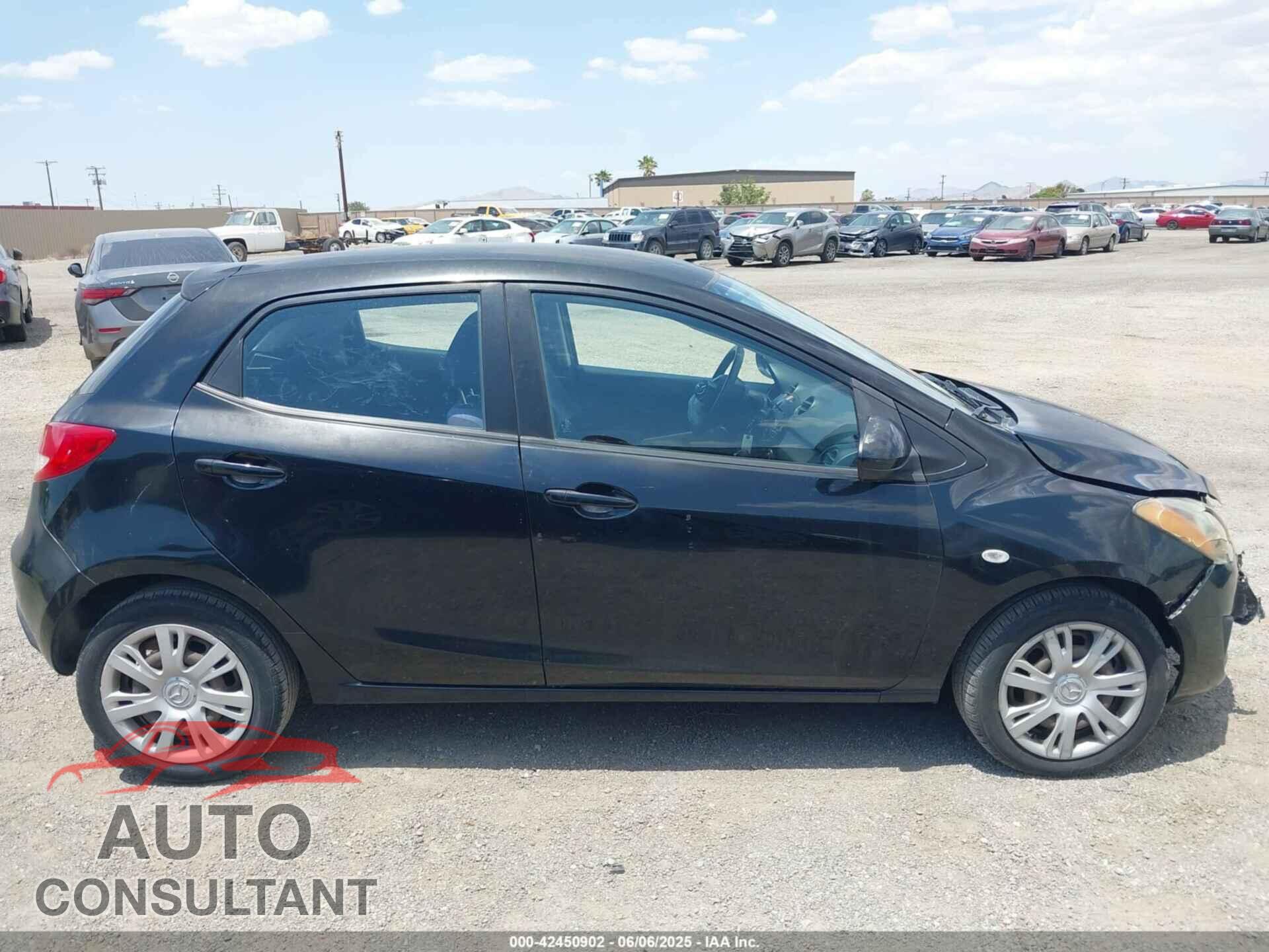 MAZDA MAZDA2 2014 - JM1DE1KY4E0172616