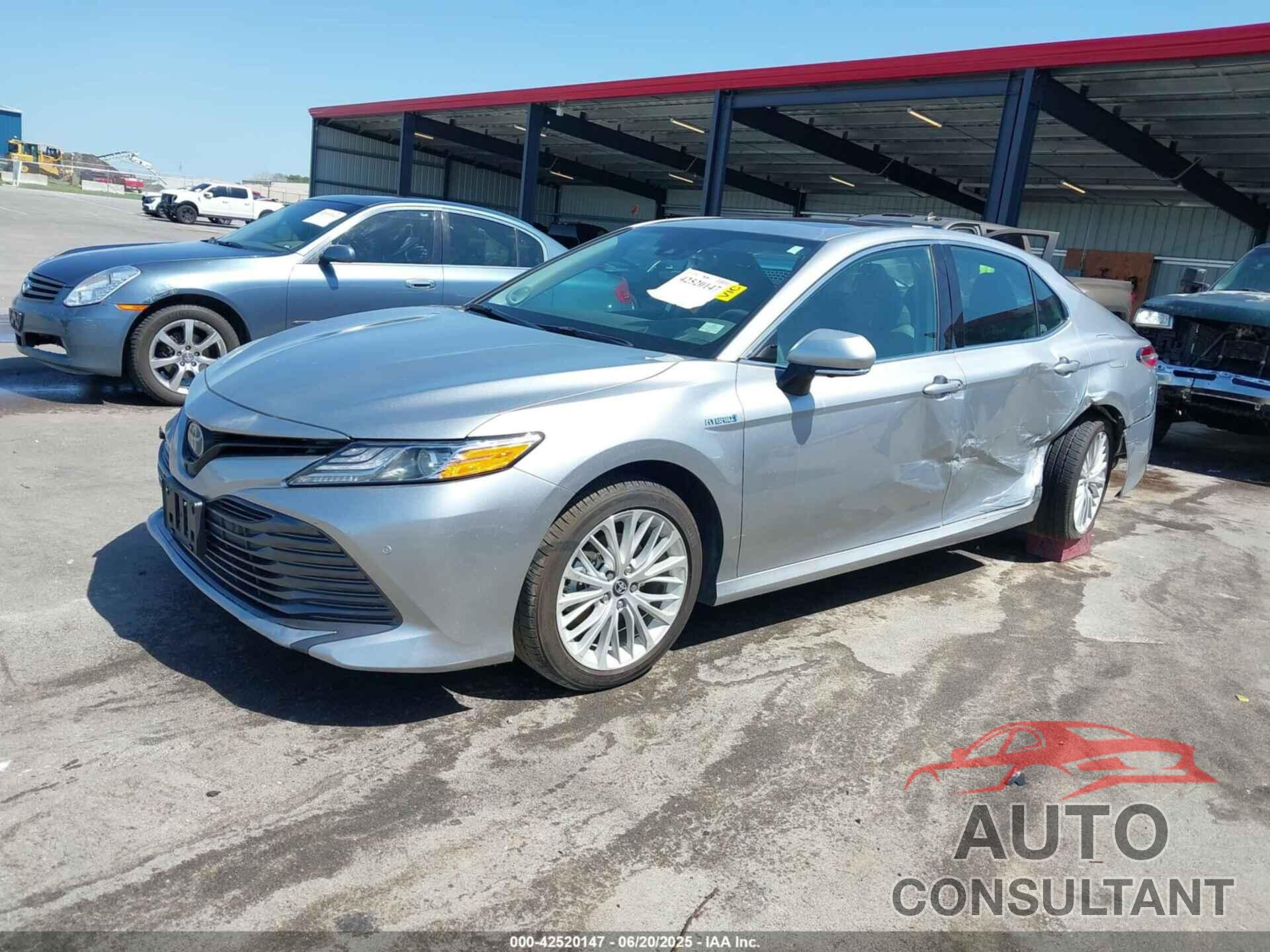 TOYOTA CAMRY 2019 - 4T1B21HK1KU515160