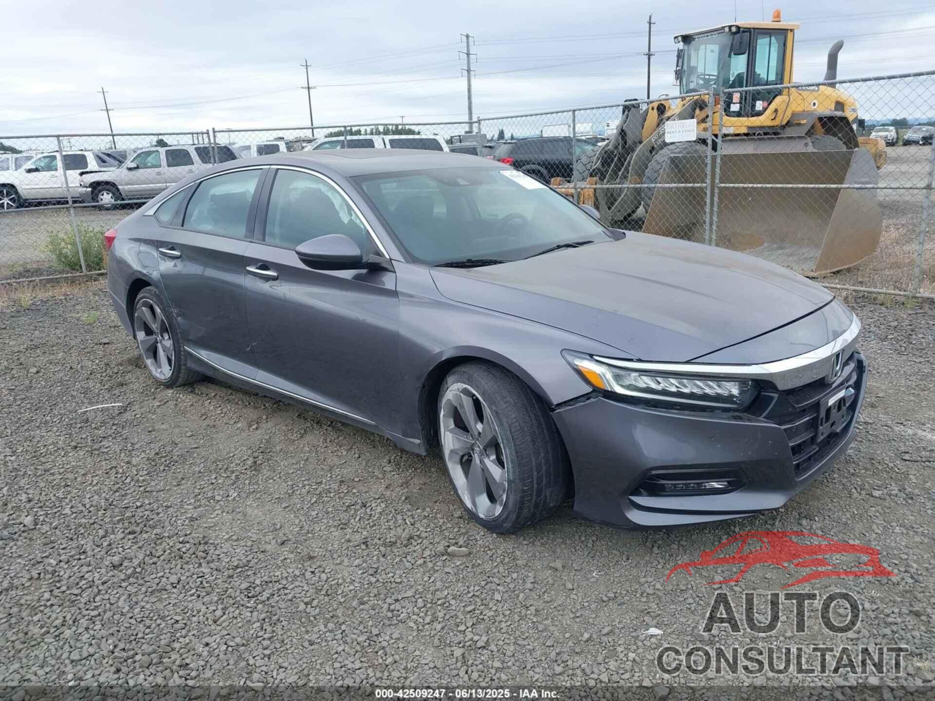 HONDA ACCORD 2018 - 1HGCV2F97JA031923