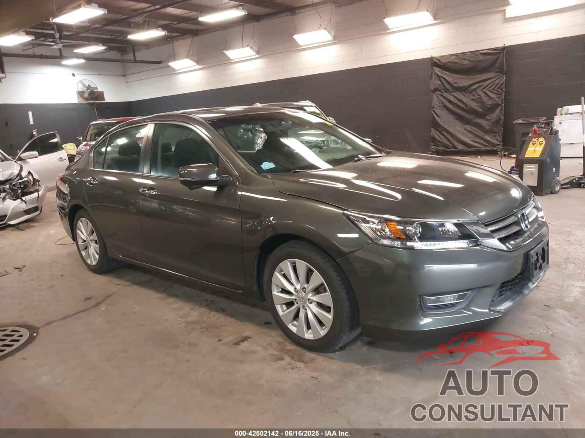 HONDA ACCORD 2013 - 1HGCR2F77DA255037