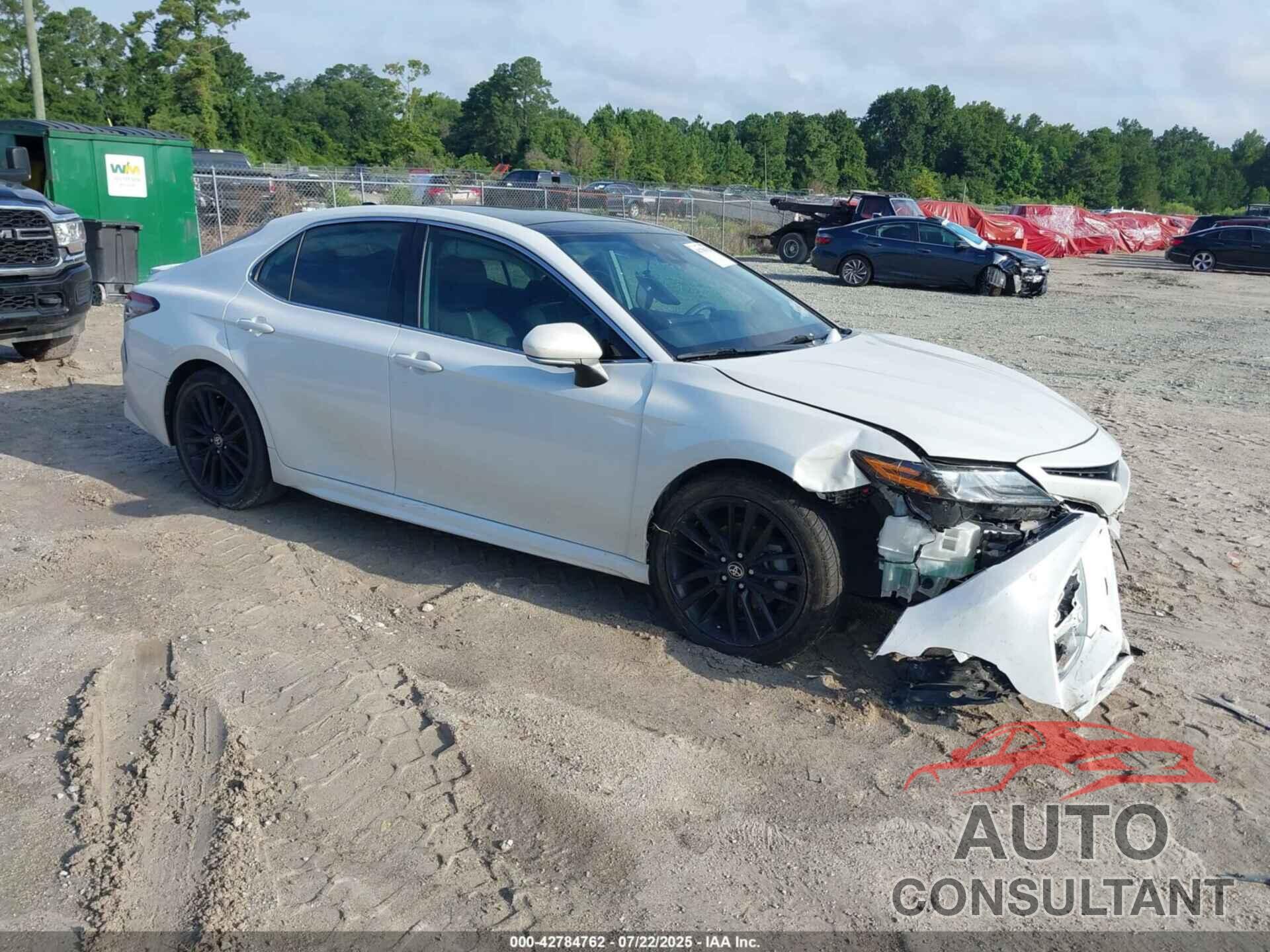 TOYOTA CAMRY 2022 - 4T1K61AK0NU002372