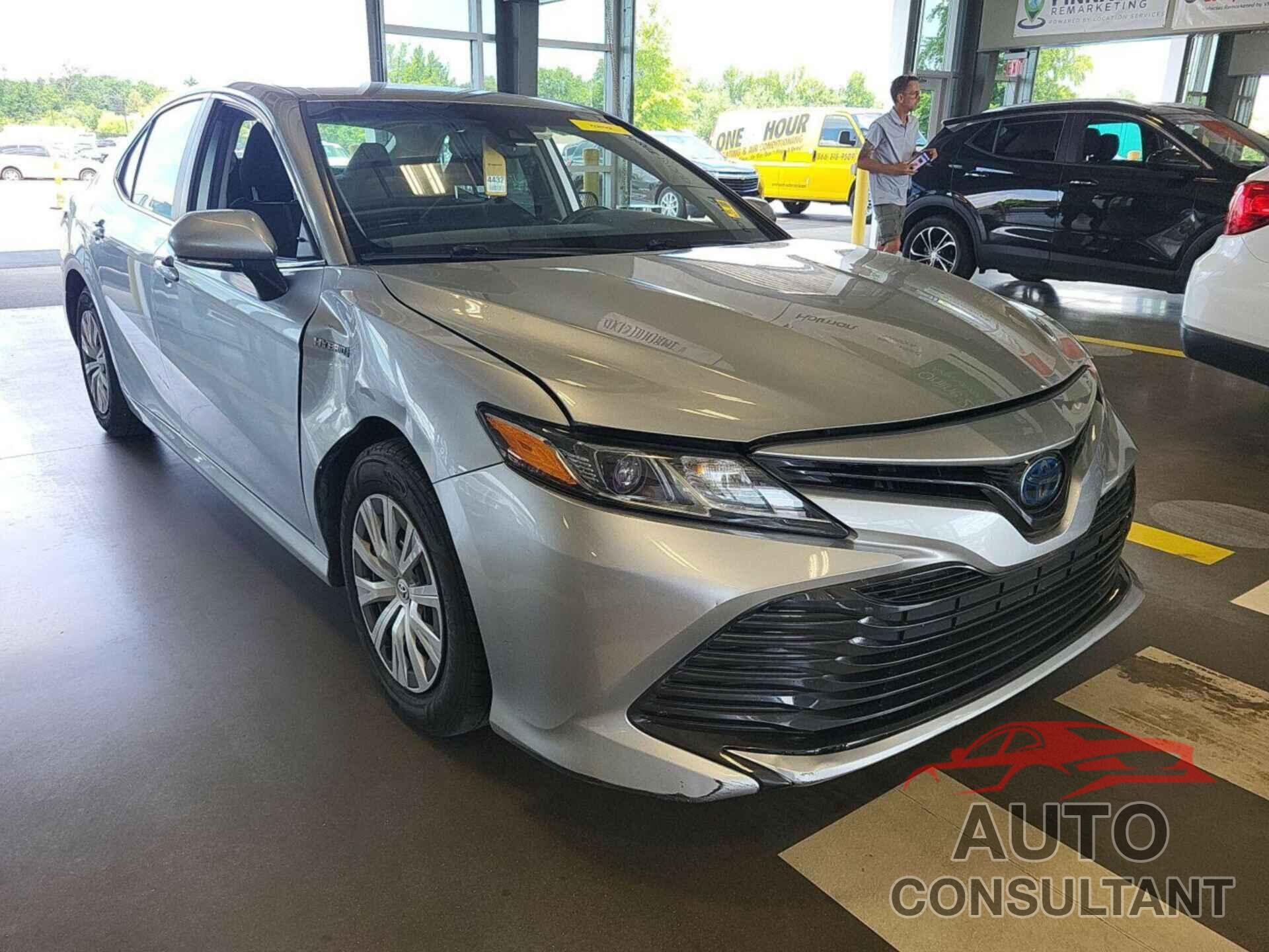 TOYOTA CAMRY 2019 - 4T1B31HK9KU514044