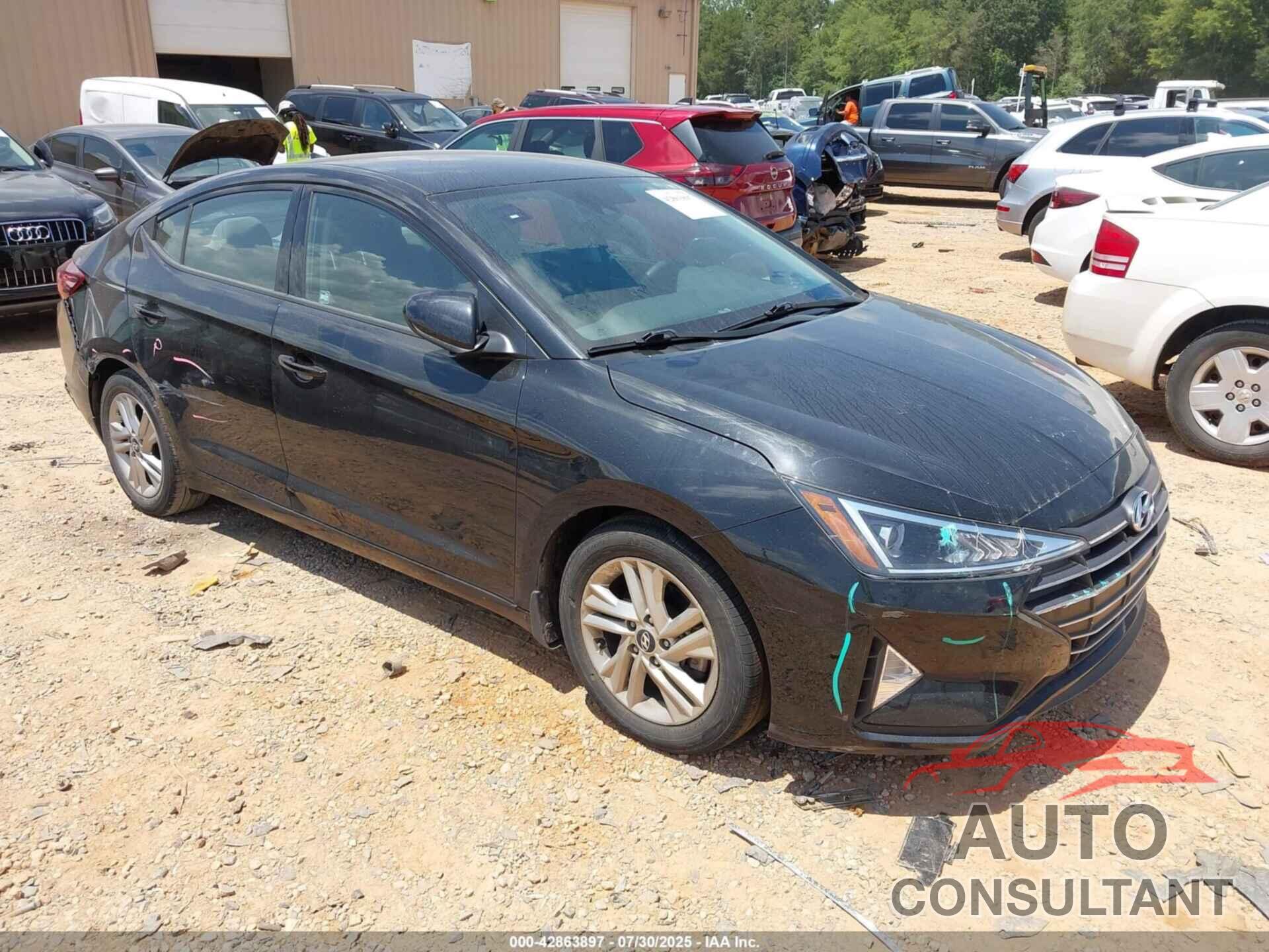 HYUNDAI ELANTRA 2019 - 5NPD84LF6KH477572