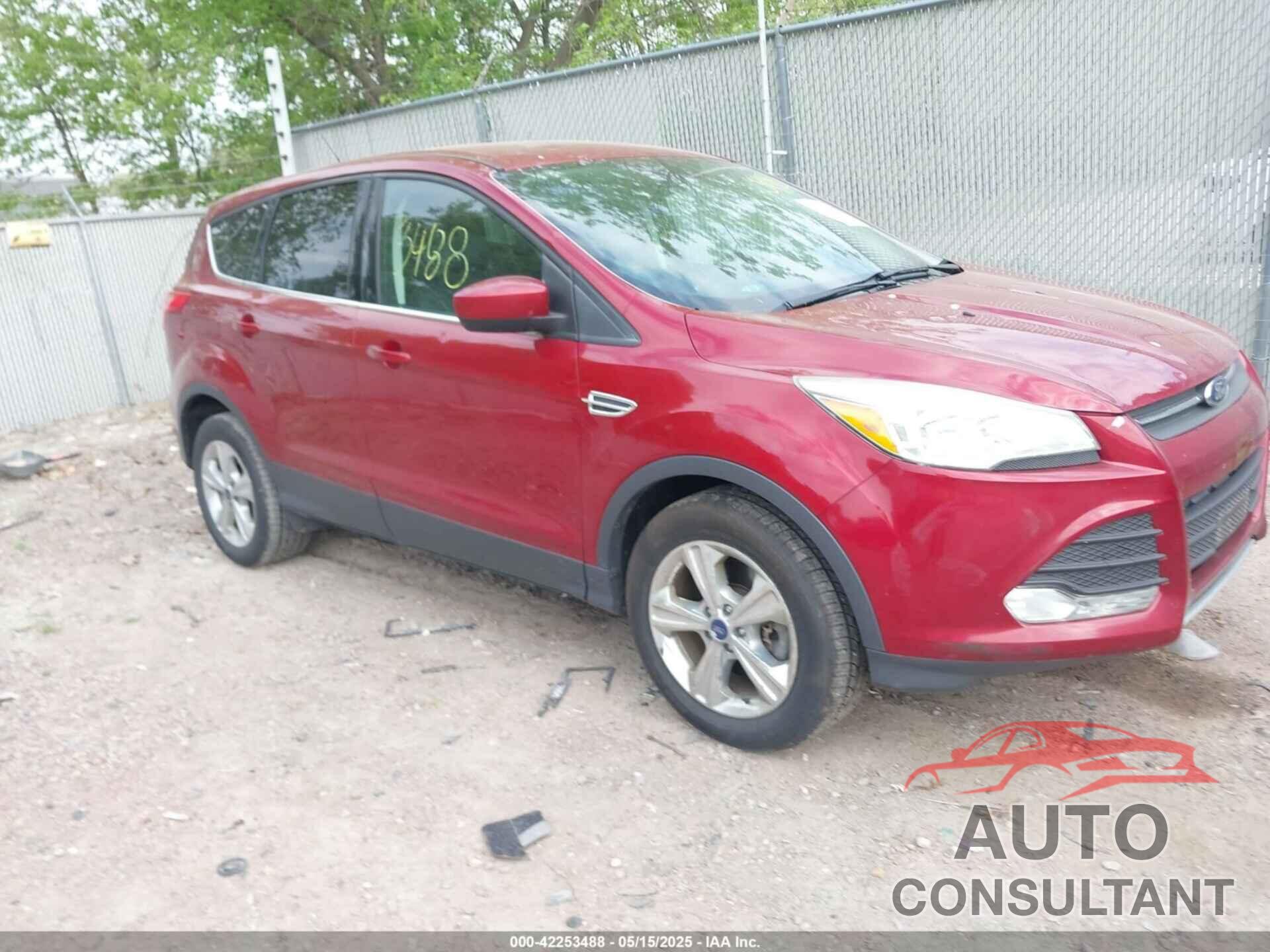 FORD ESCAPE 2016 - 1FMCU9G94GUA86177