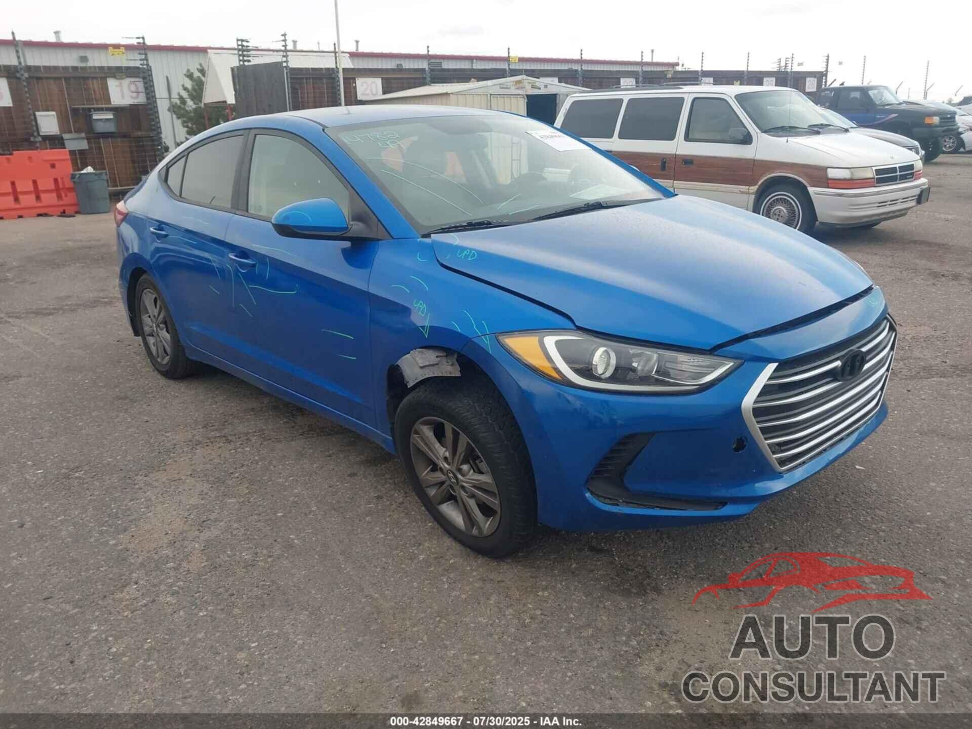 HYUNDAI ELANTRA 2017 - KMHD84LF2HU107164
