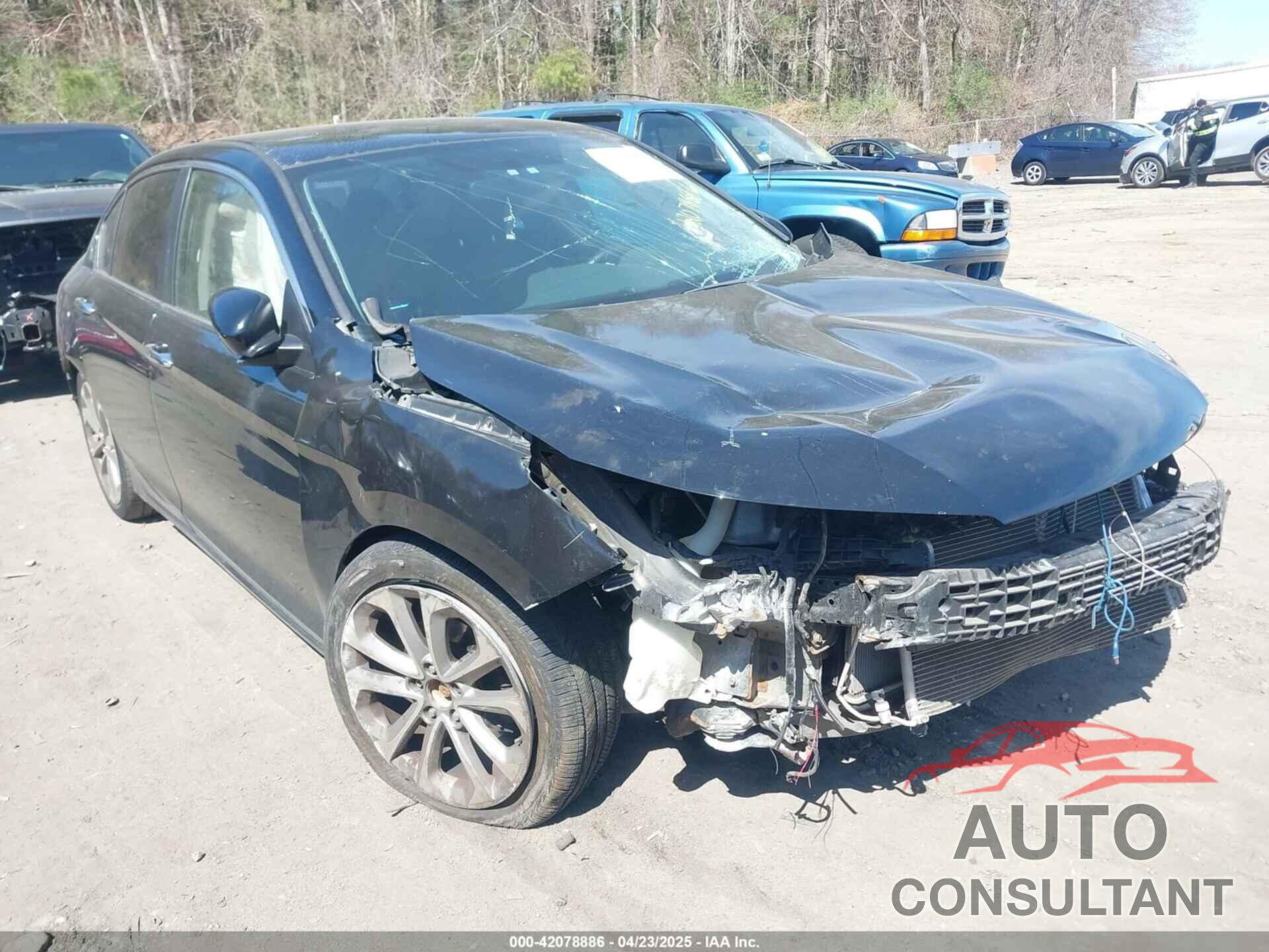 HONDA ACCORD 2013 - 1HGCR2F58DA074589