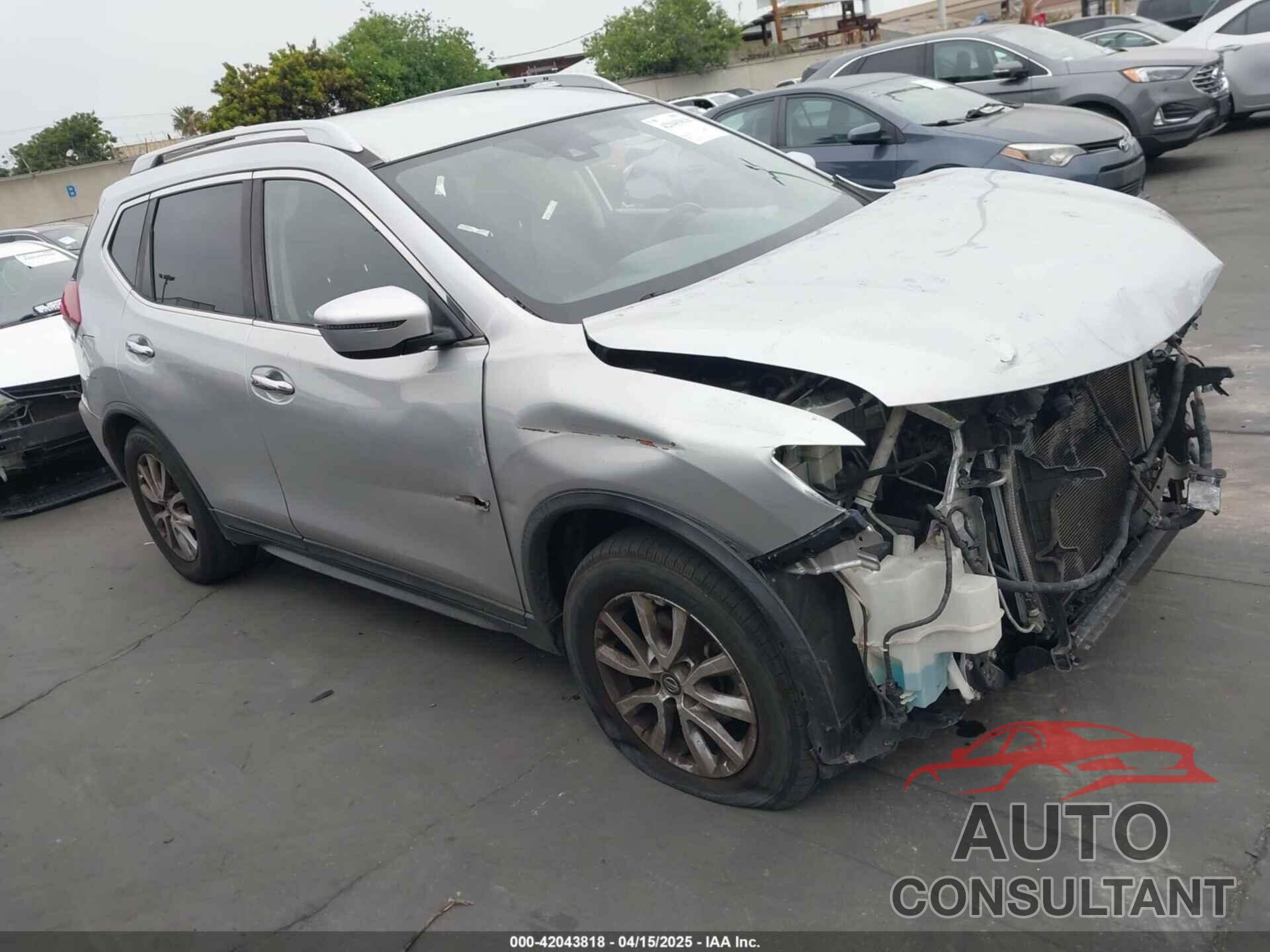 NISSAN ROGUE 2019 - KNMAT2MT3KP531635
