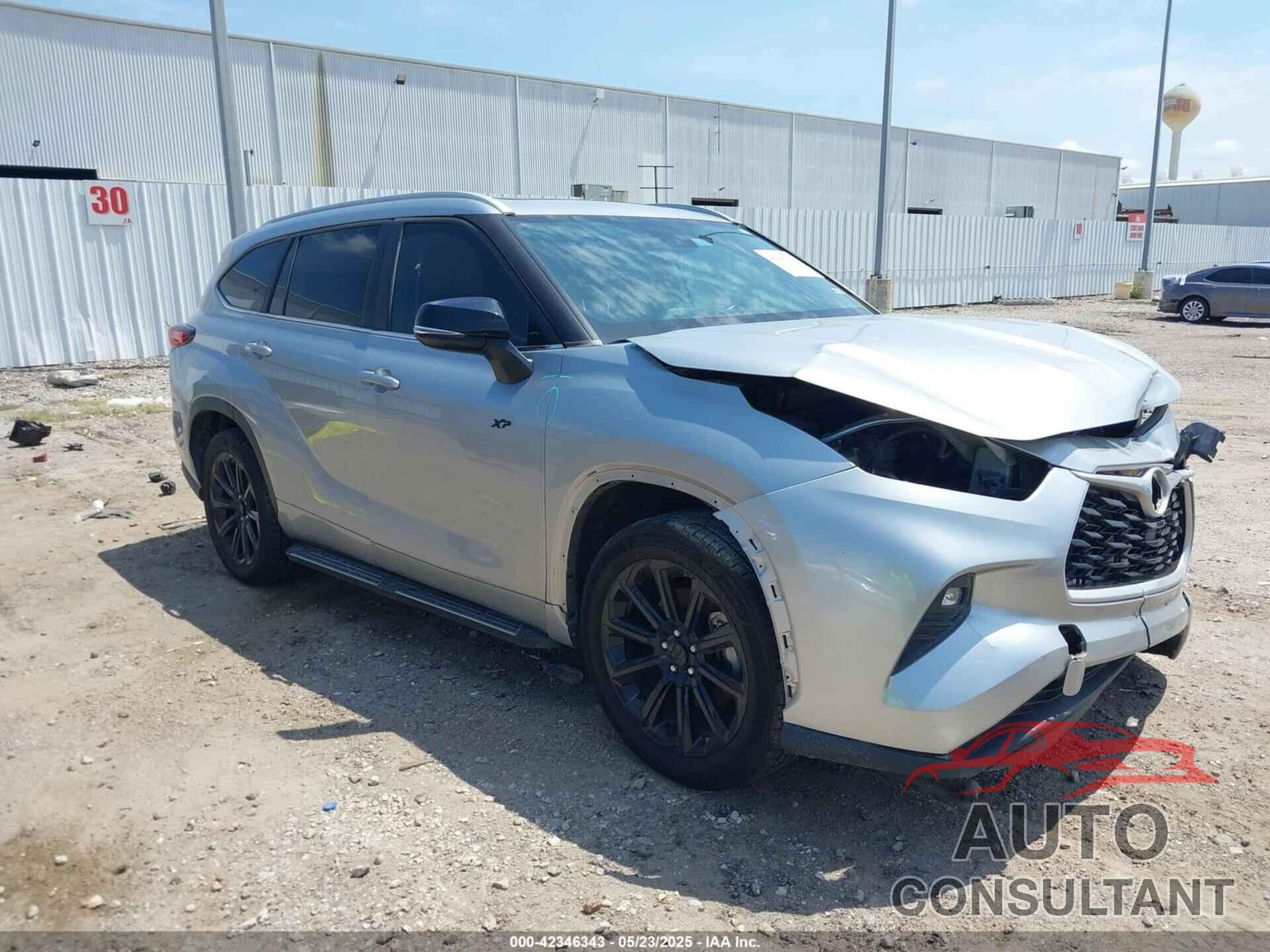 TOYOTA HIGHLANDER 2023 - 5TDKDRAH7PS005256