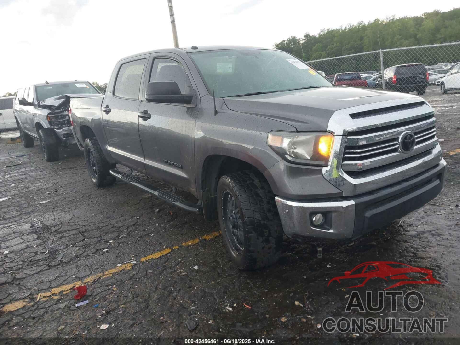 TOYOTA TUNDRA 2016 - 5TFEM5F10GX101452
