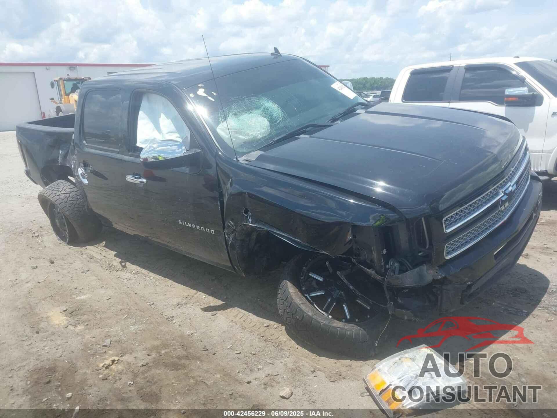 CHEVROLET SILVERADO 1500 2013 - 3GCPKSE76DG236955