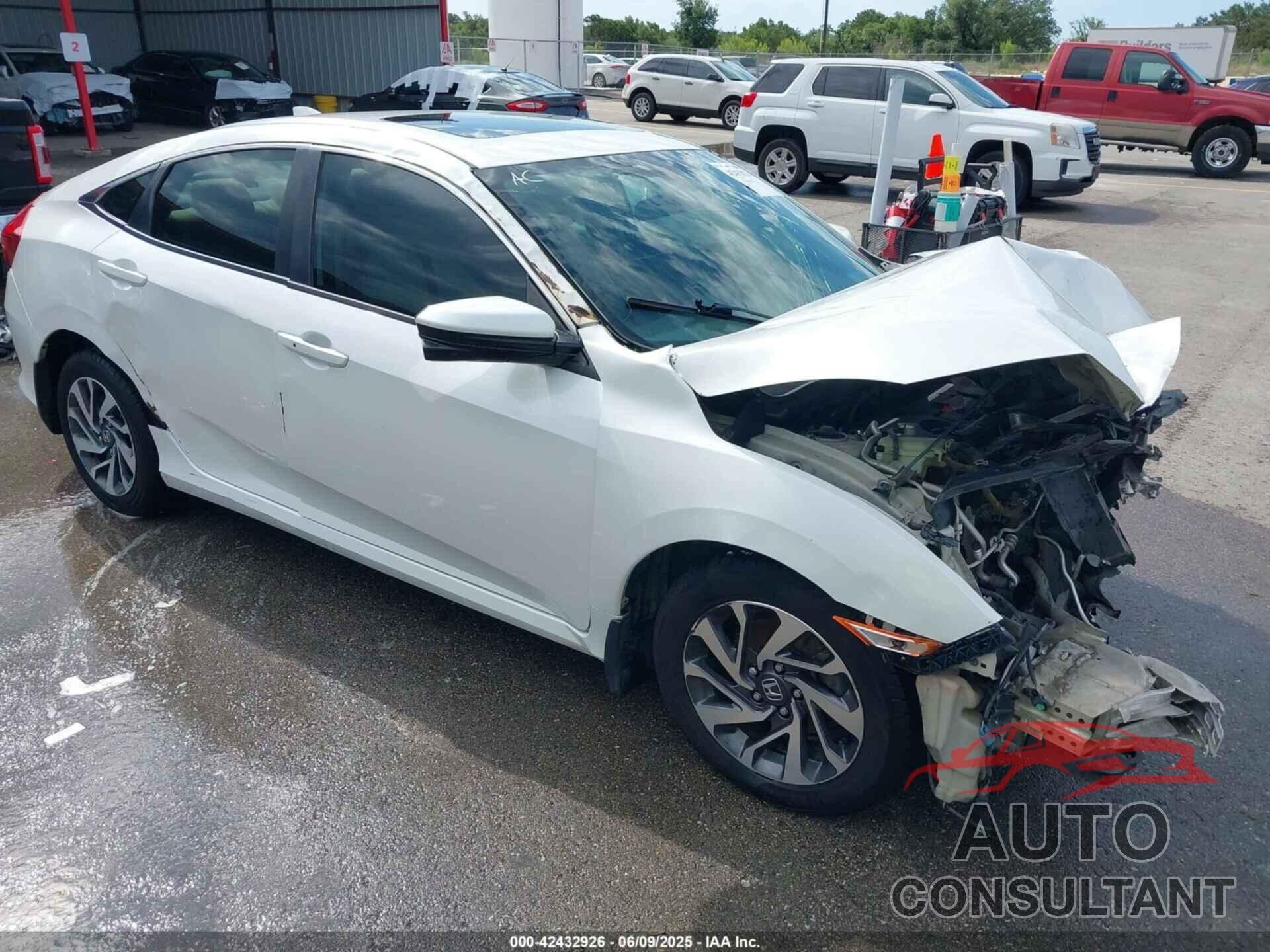 HONDA CIVIC 2017 - 19XFC2F71HE040723