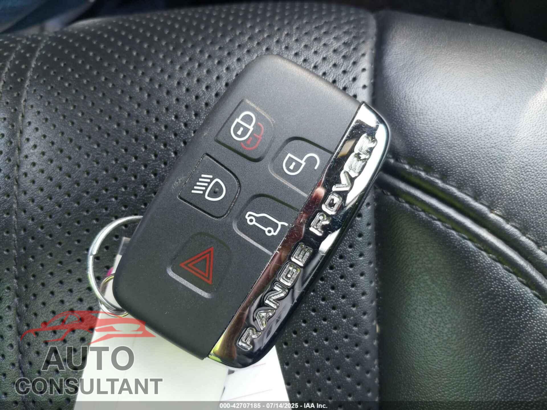 LAND ROVER RANGE ROVER 2017 - SALGS2FE1HA352431