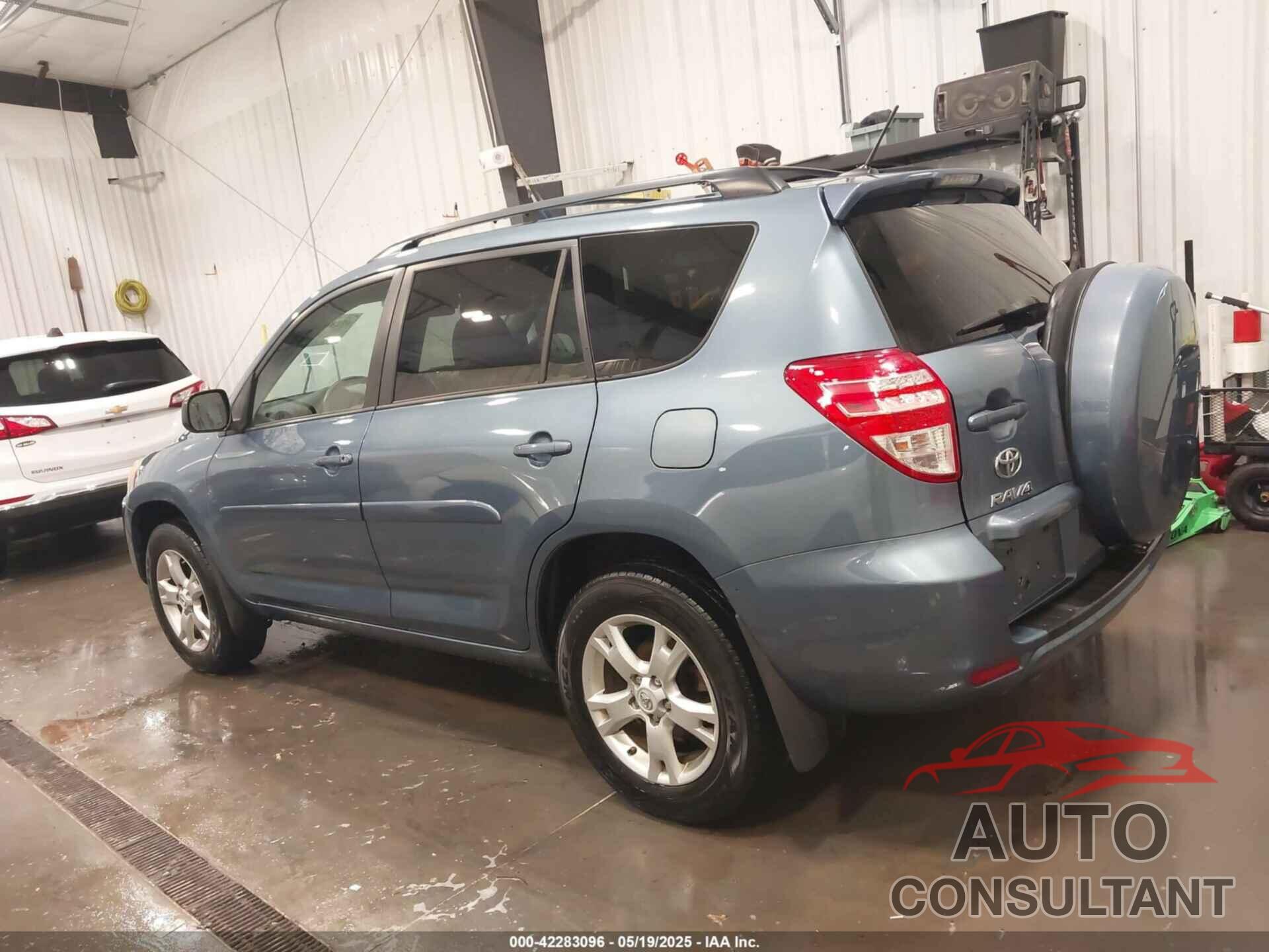 TOYOTA RAV4 2011 - 2T3ZF4DV1BW078644