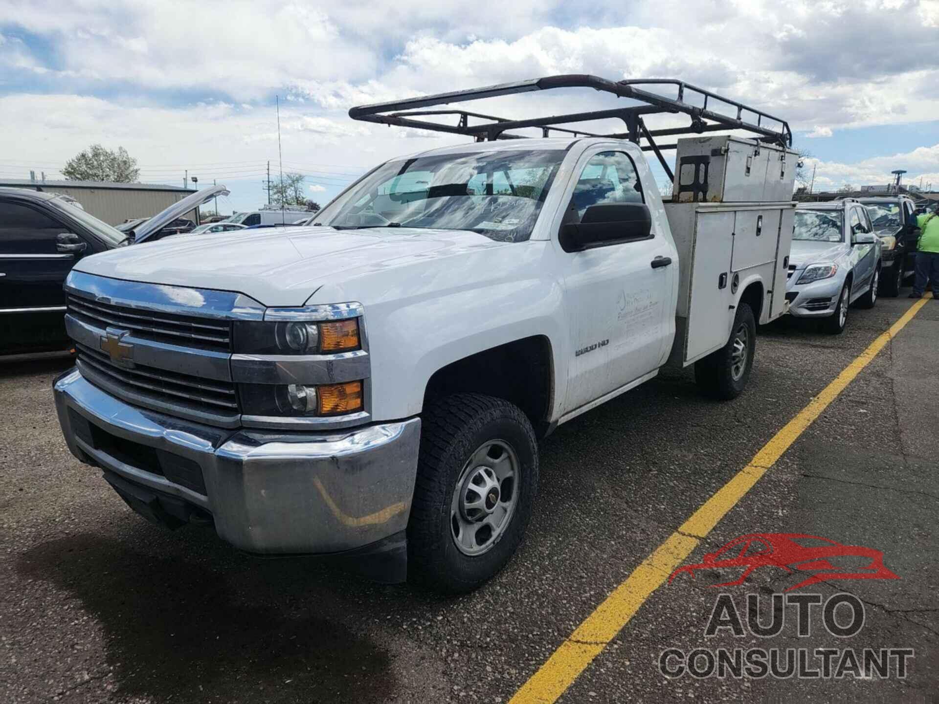 CHEVROLET SILVERADO 2017 - 1GB0KUEG8HZ179035