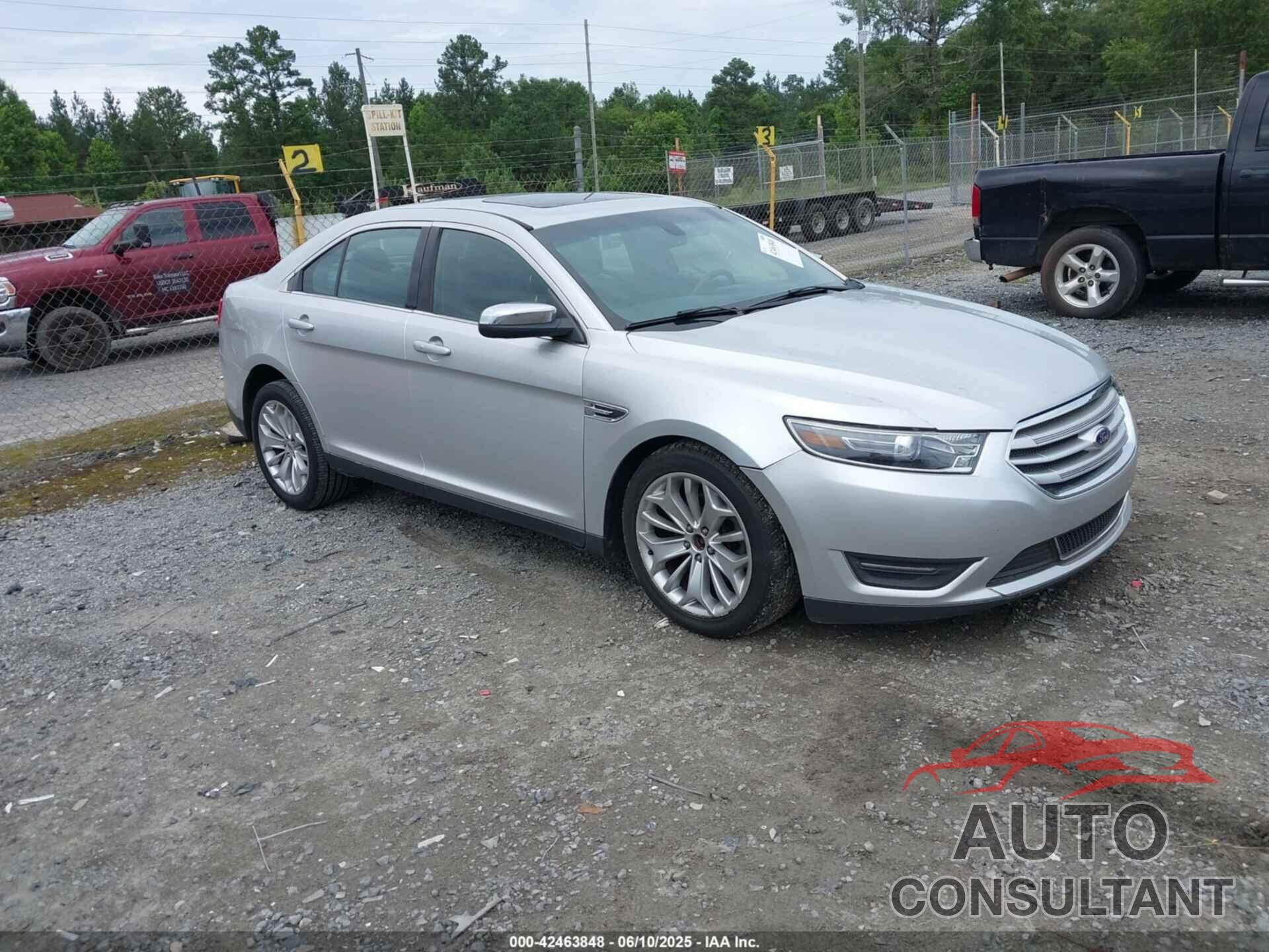 FORD TAURUS 2015 - 1FAHP2F85FG108949