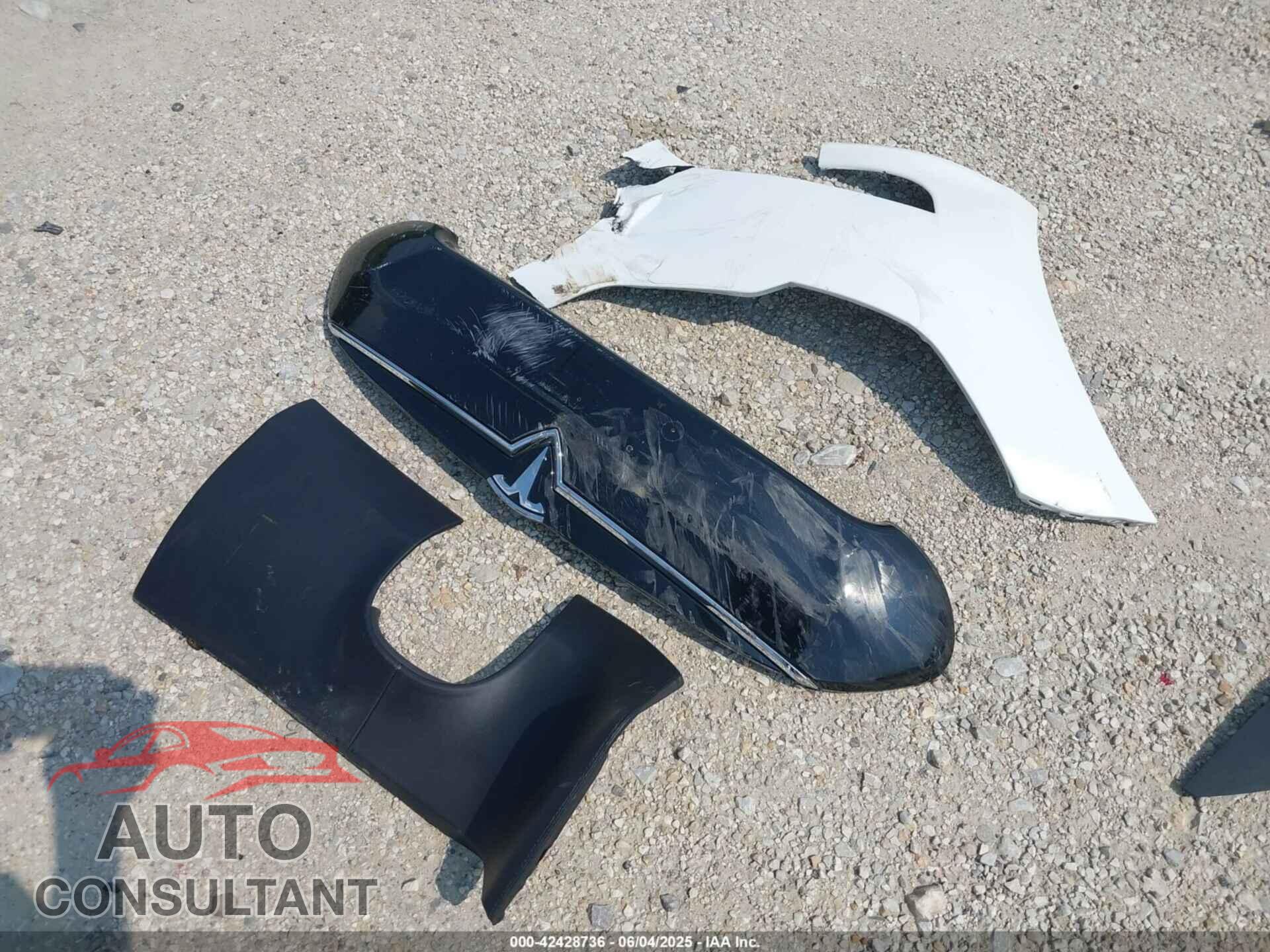TESLA MODEL S 2013 - 5YJSA1DN6DFP16135