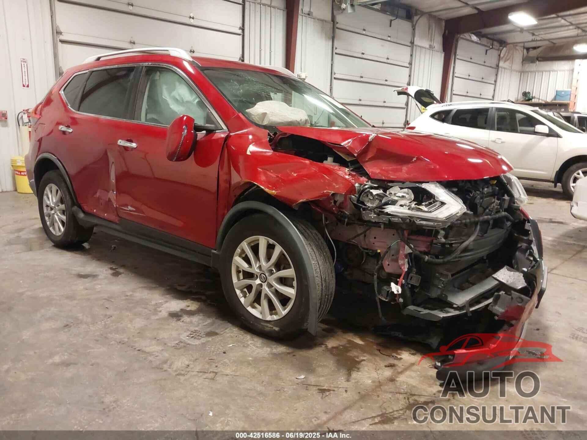 NISSAN ROGUE 2017 - JN8AT2MV0HW282036