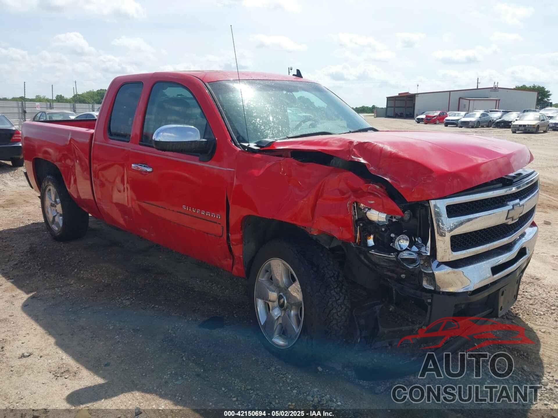 CHEVROLET SILVERADO 1500 2011 - 1GCRCSE04BZ301582