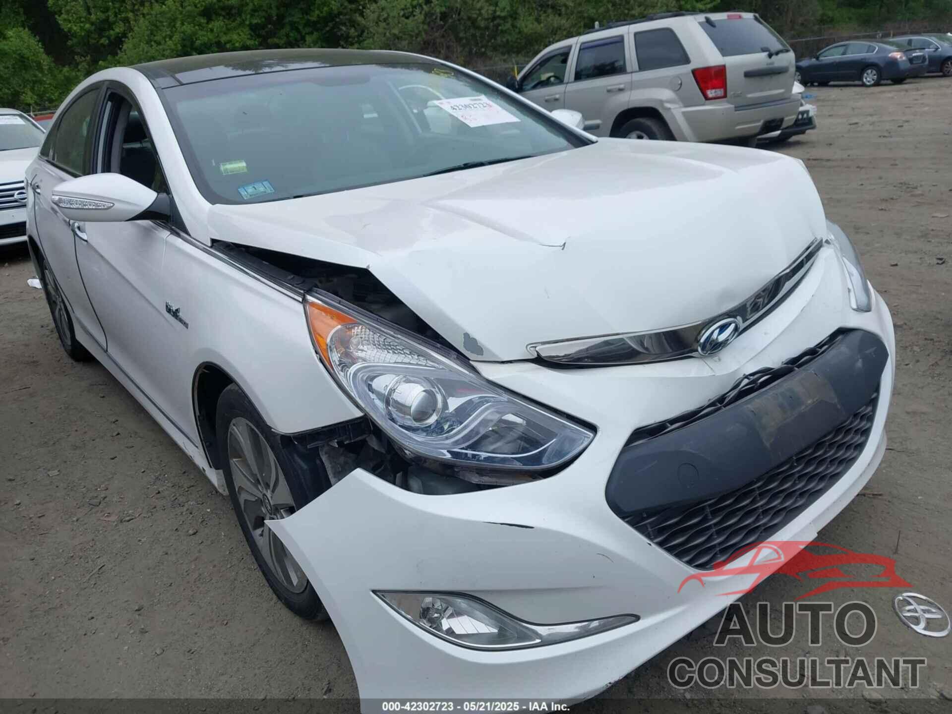 HYUNDAI SONATA HYBRID 2015 - KMHEC4A44FA128102