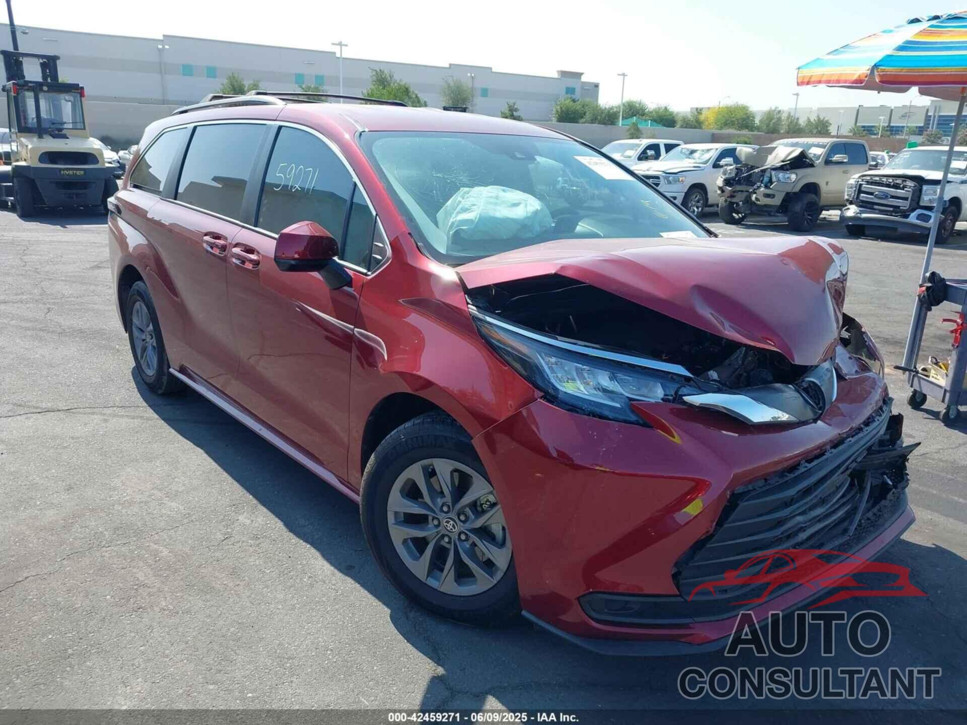 TOYOTA SIENNA 2022 - 5TDKRKEC3NS109148