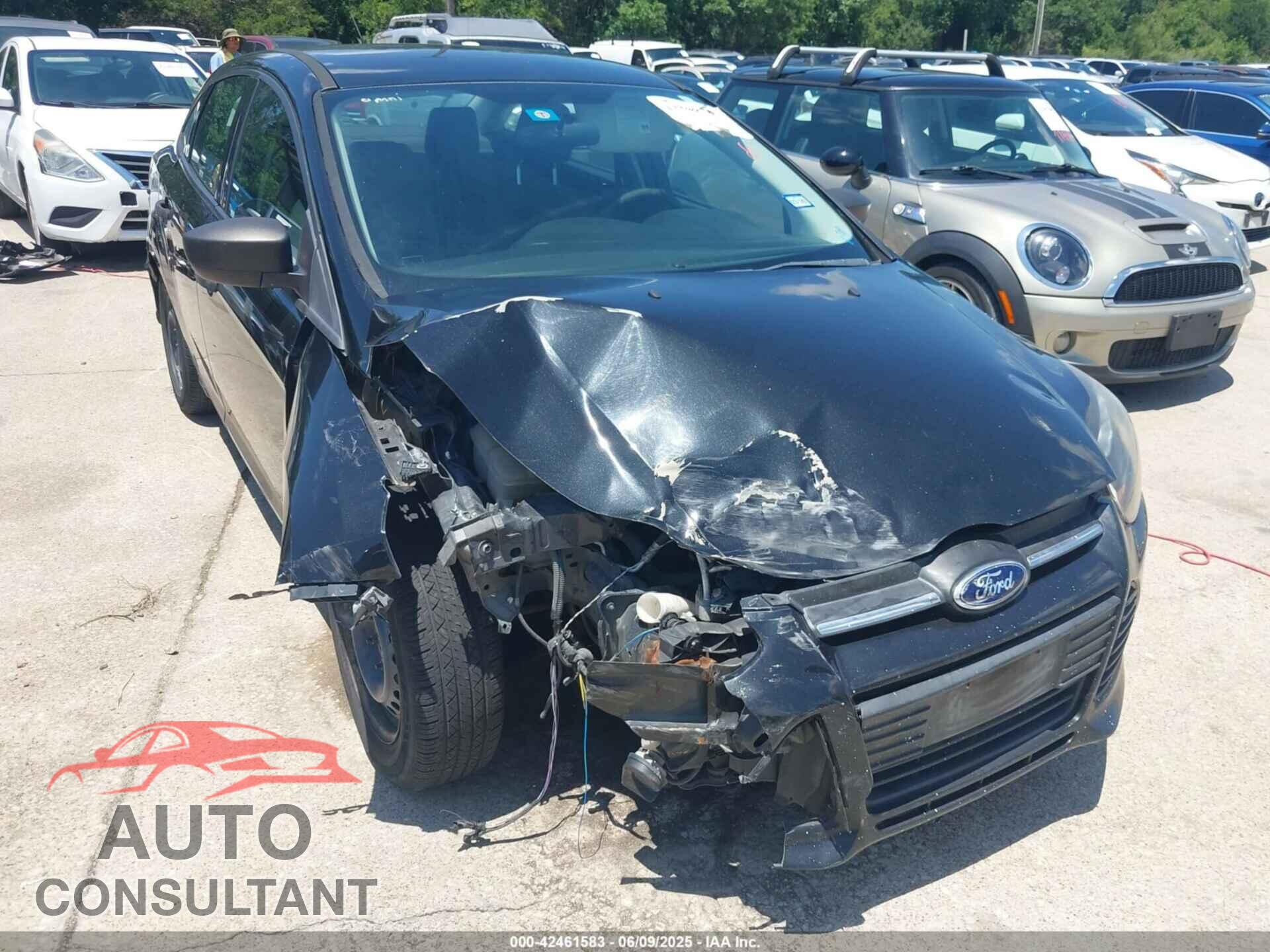 FORD FOCUS 2014 - 1FADP3E22EL253583