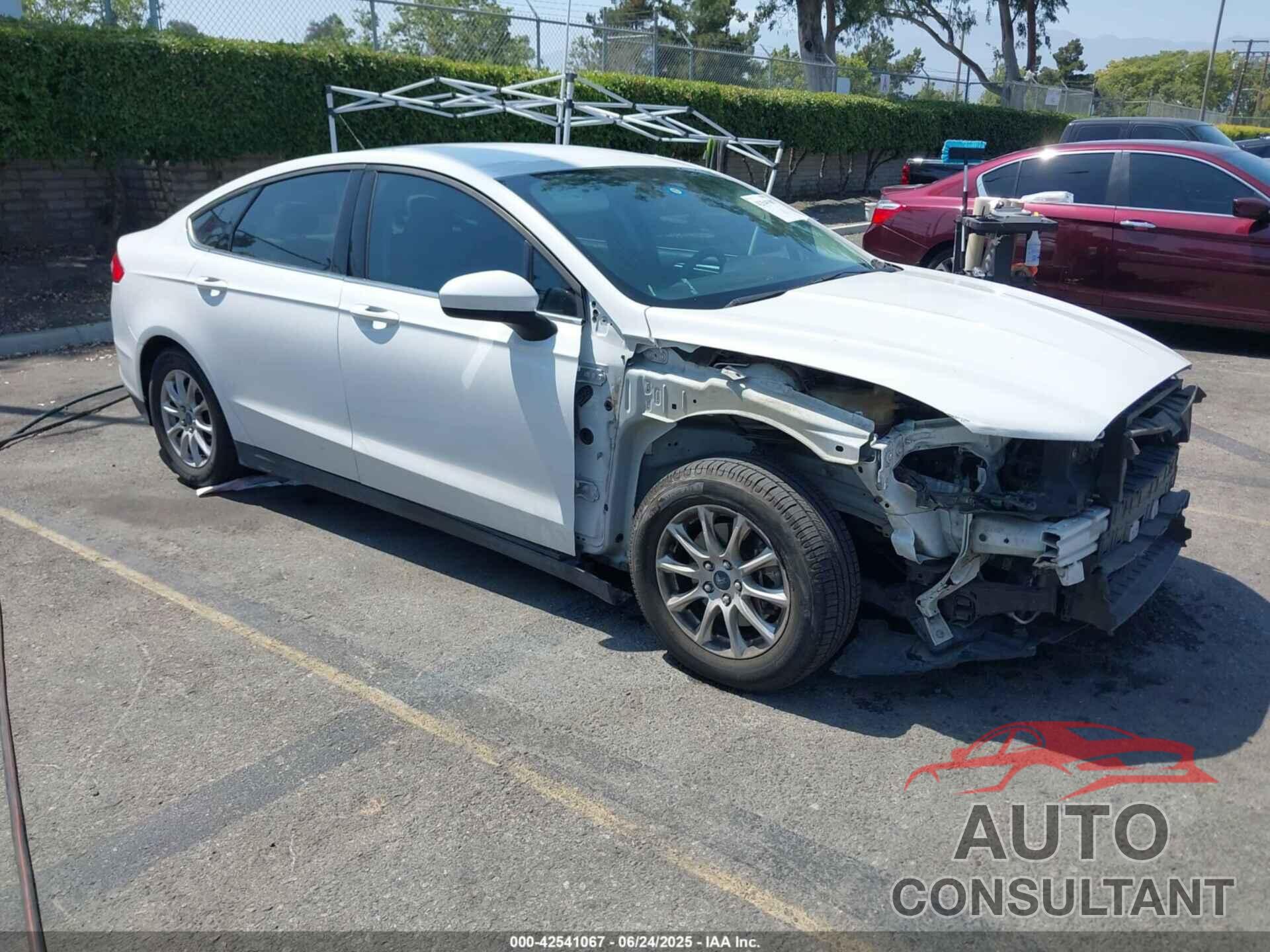 FORD FUSION 2016 - 3FA6P0G75GR147200