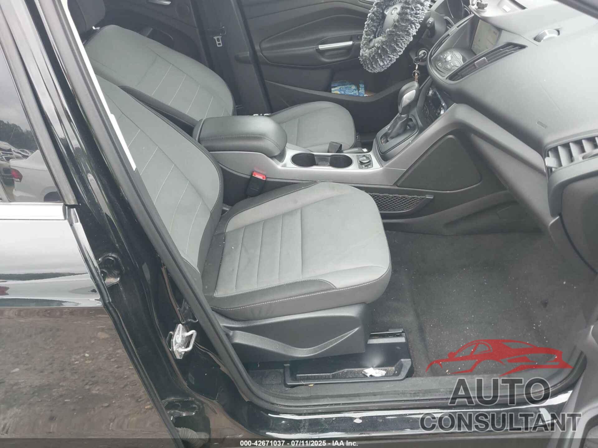FORD ESCAPE 2016 - 1FMCU9GXXGUC03372
